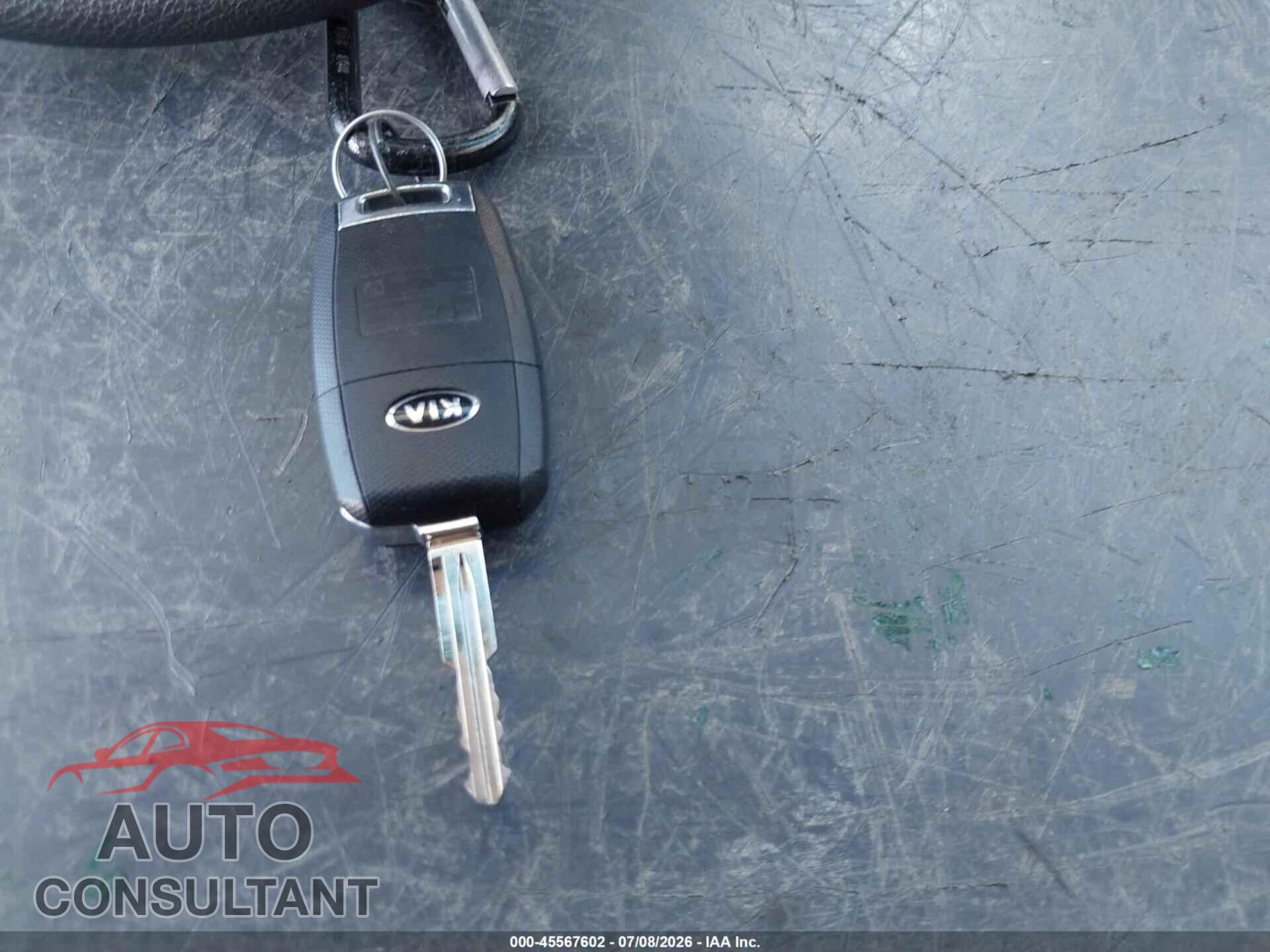 KIA FORTE 2017 - 3KPFK4A73HE006711