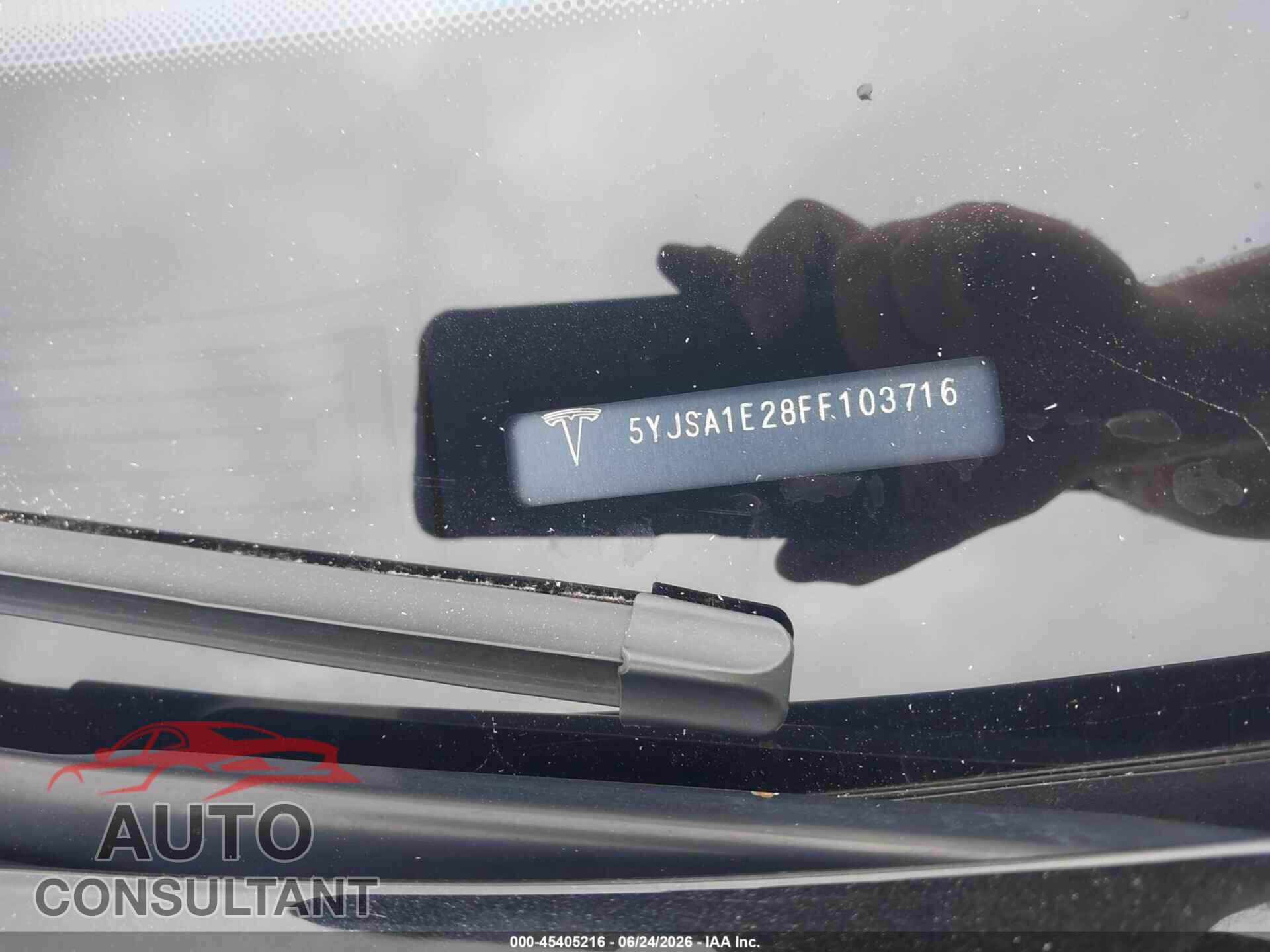 TESLA MODEL S 2015 - 5YJSA1E28FF103716