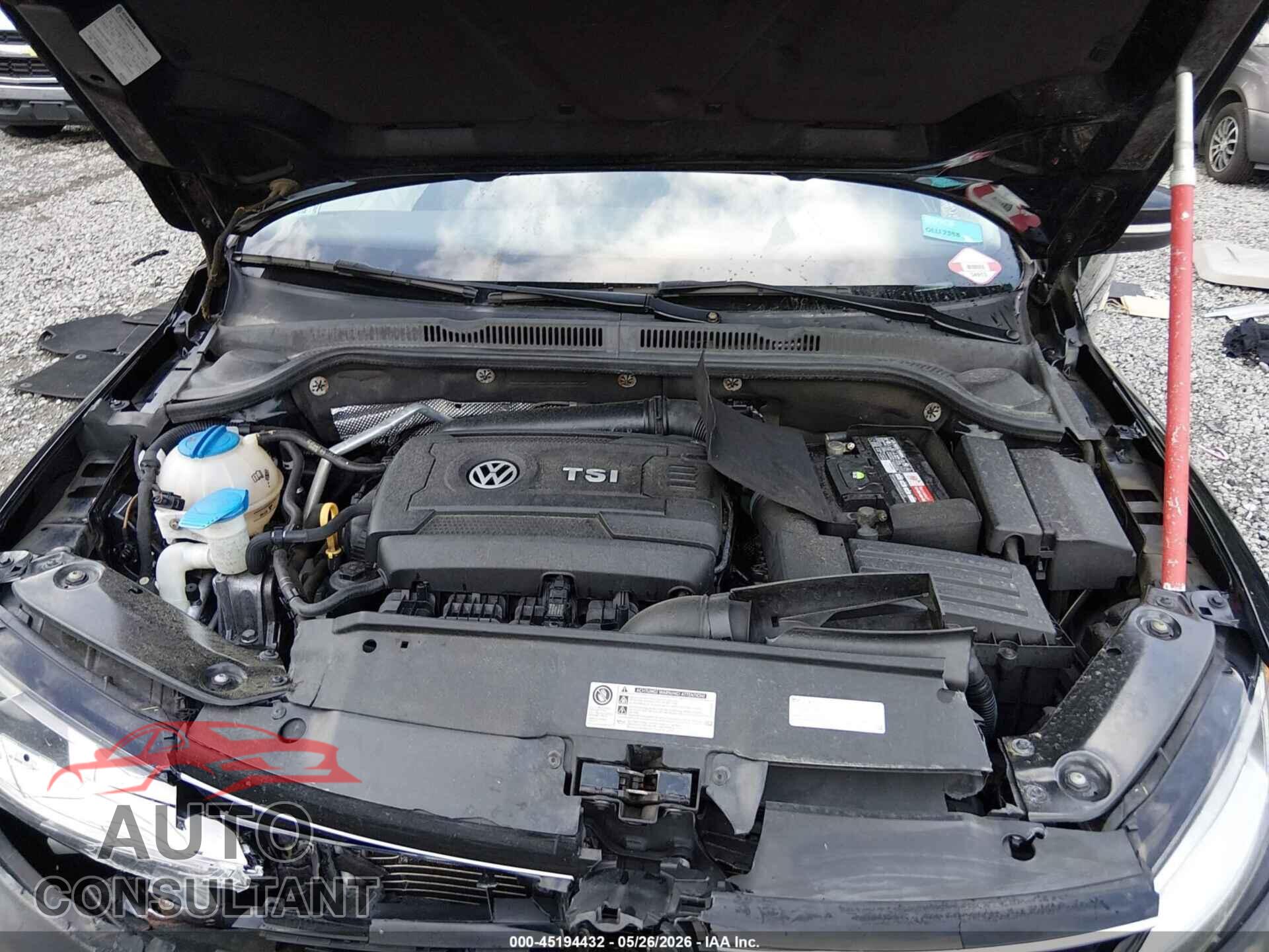 VOLKSWAGEN JETTA 2017 - 3VWL17AJ5HM350577