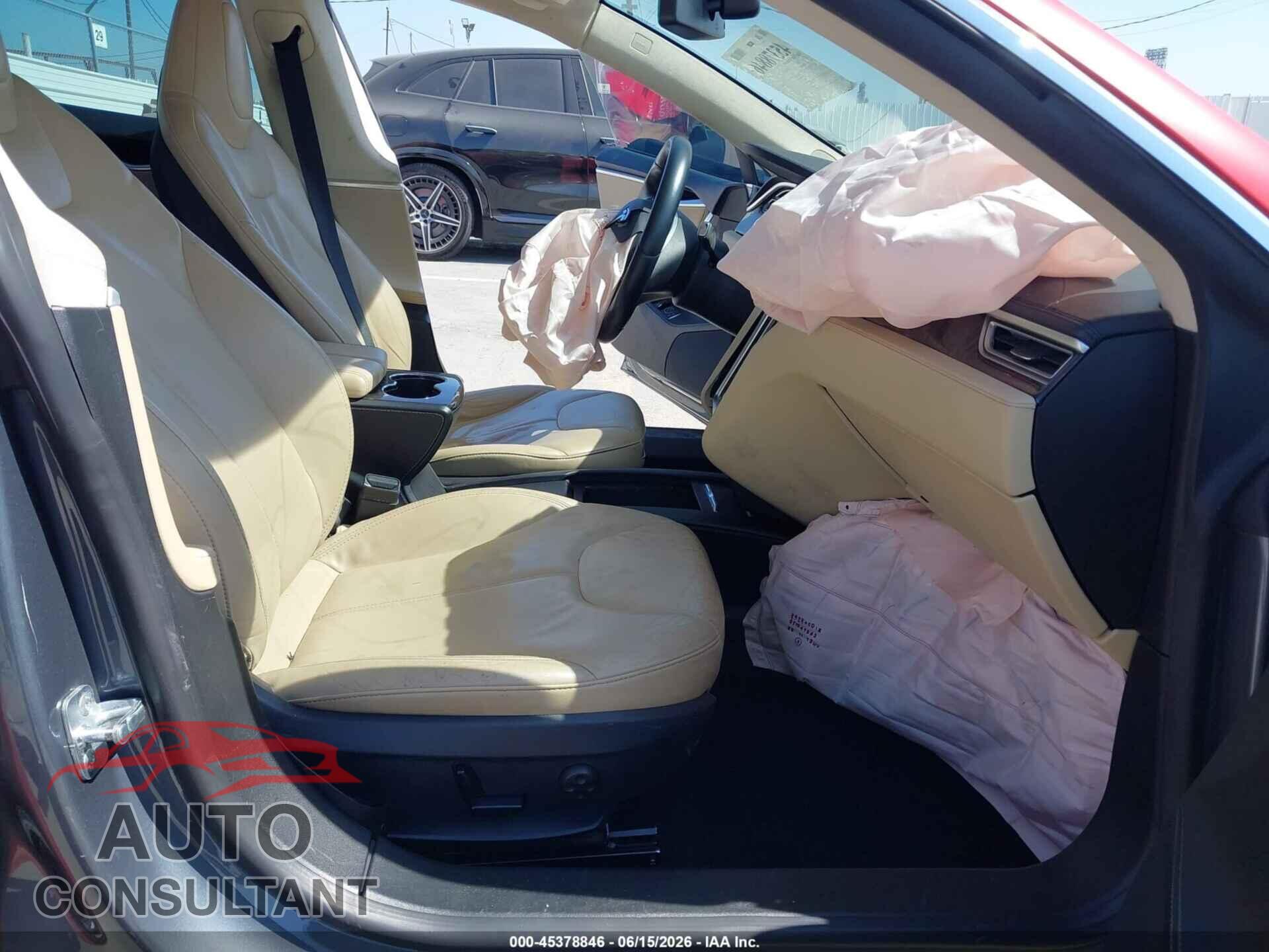 TESLA MODEL S 2013 - 5YJSA1CN5DFP27368