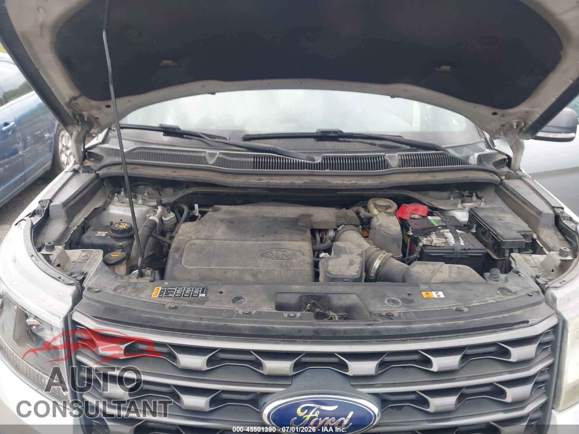 FORD EXPLORER 2017 - 1FM5K7D80HGA58522