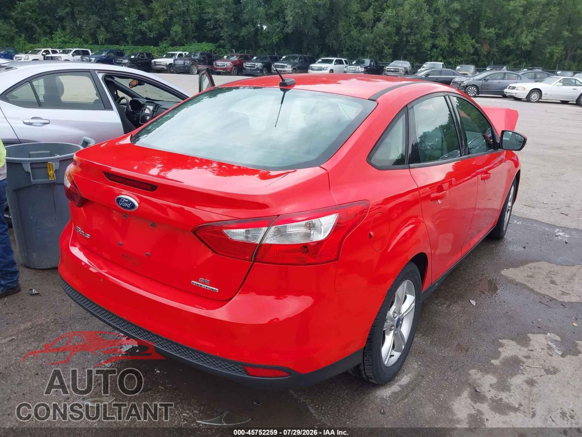 FORD FOCUS 2013 - 1FADP3F24DL263870