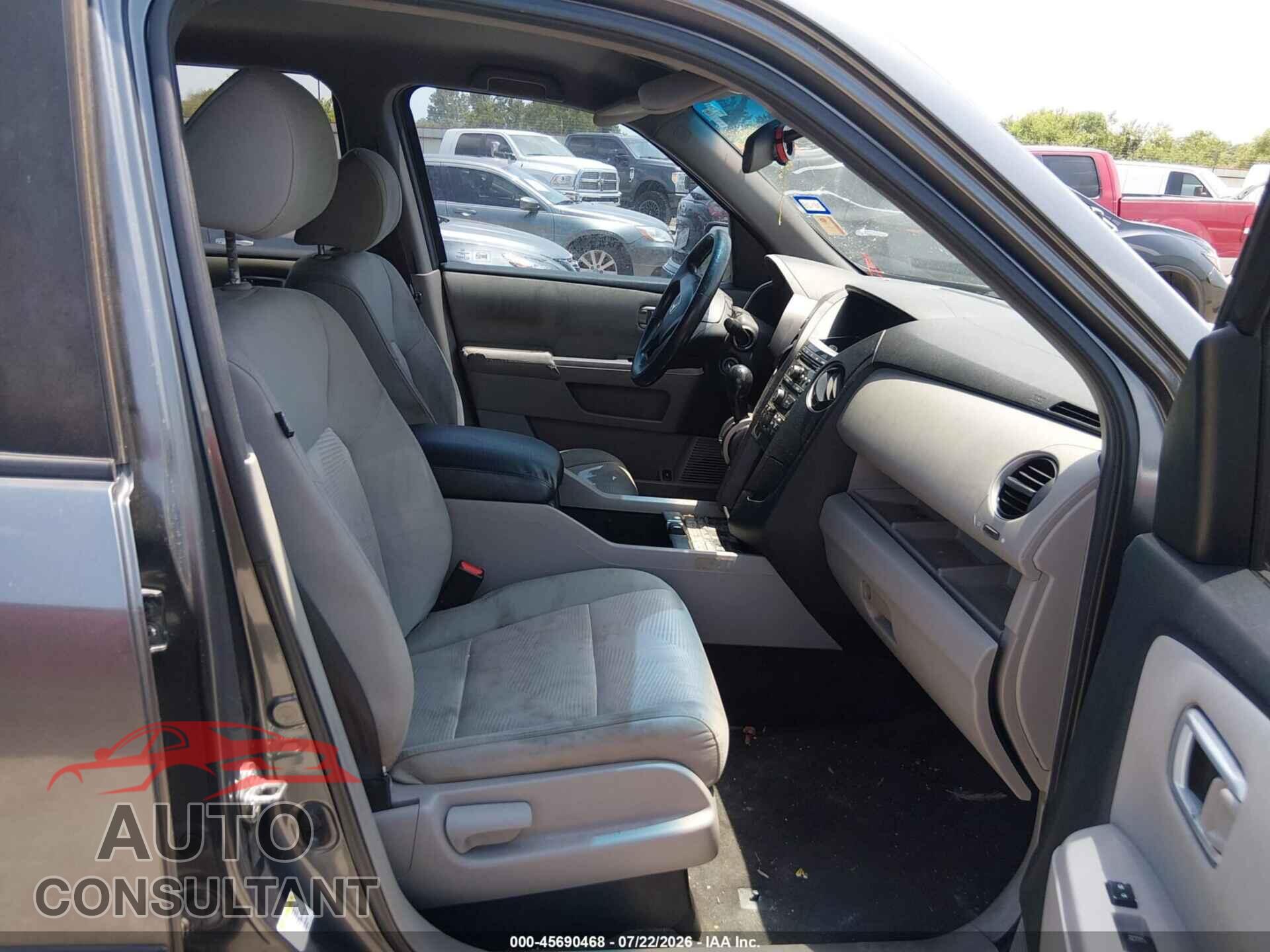 HONDA PILOT 2012 - 5FNYF3H23CB003375