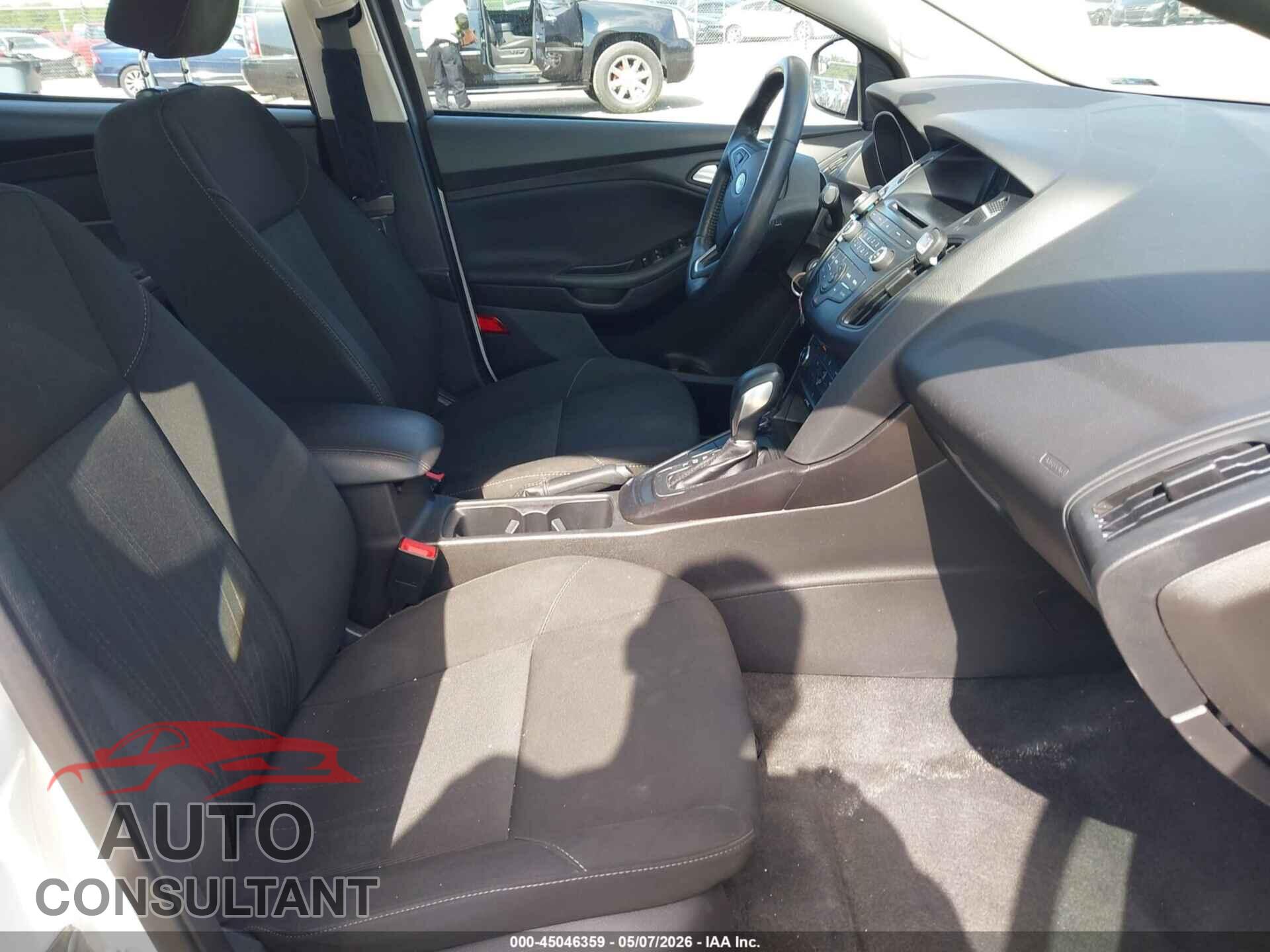 FORD FOCUS 2017 - 1FADP3F2XHL299083