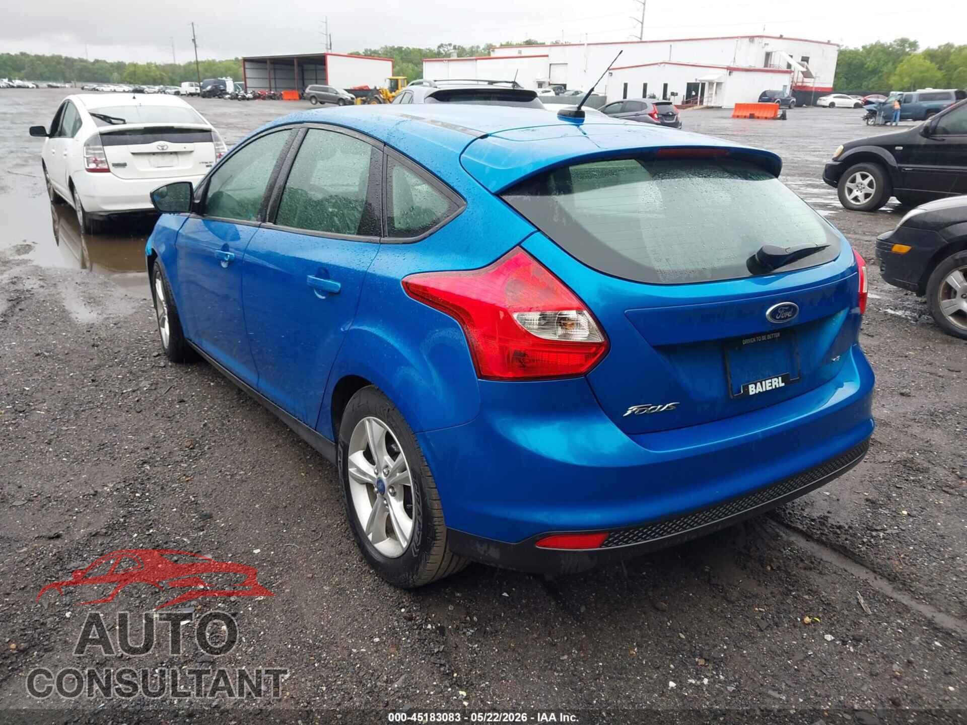 FORD FOCUS 2012 - 1FAHP3K27CL336221