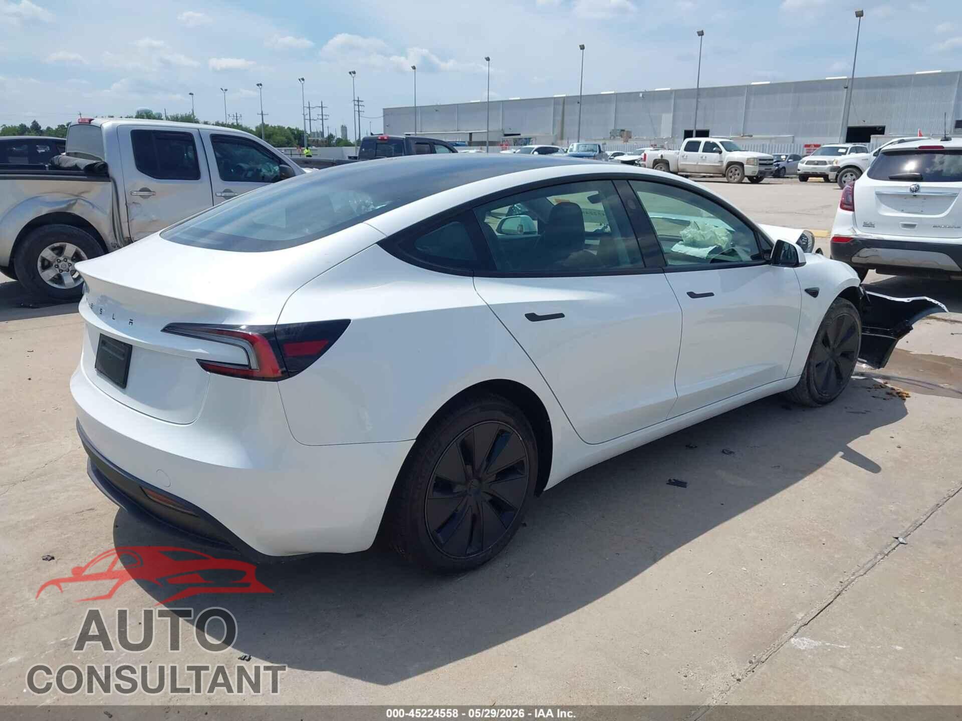 TESLA MODEL 3 2026 - 5YJ3E1EA4TF143979