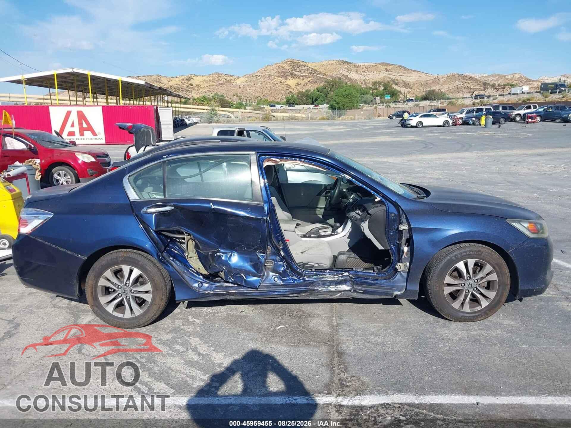 HONDA ACCORD 2015 - 1HGCR2F32FA055800