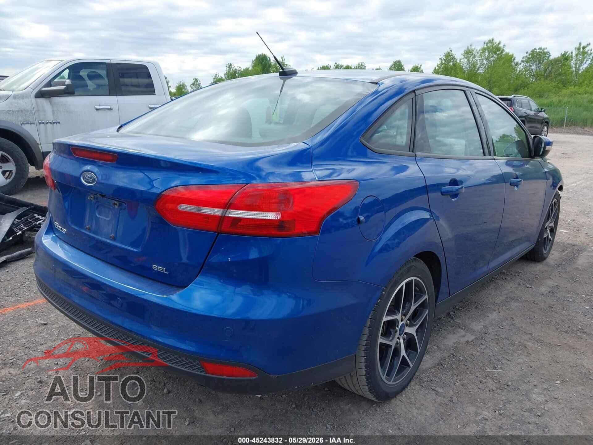 FORD FOCUS 2018 - 1FADP3H24JL242560
