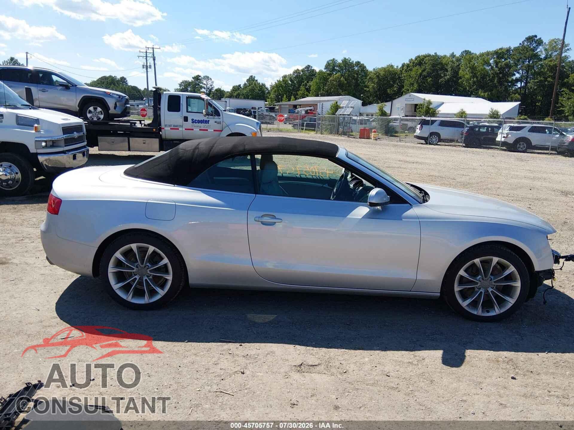 AUDI A5 2013 - WAULFAFH0DN008295