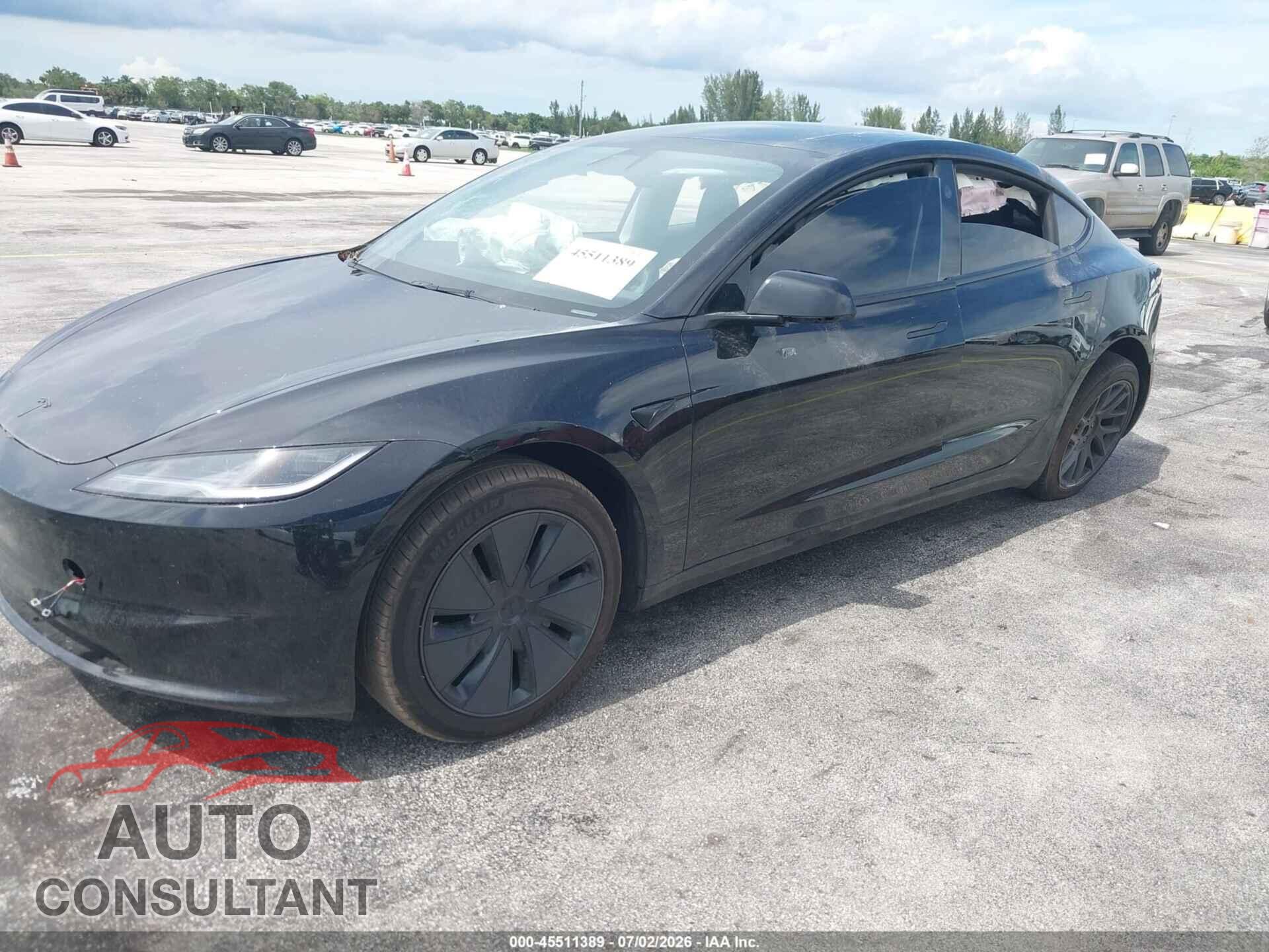 TESLA MODEL 3 2026 - 5YJ3E1EA7TF144009