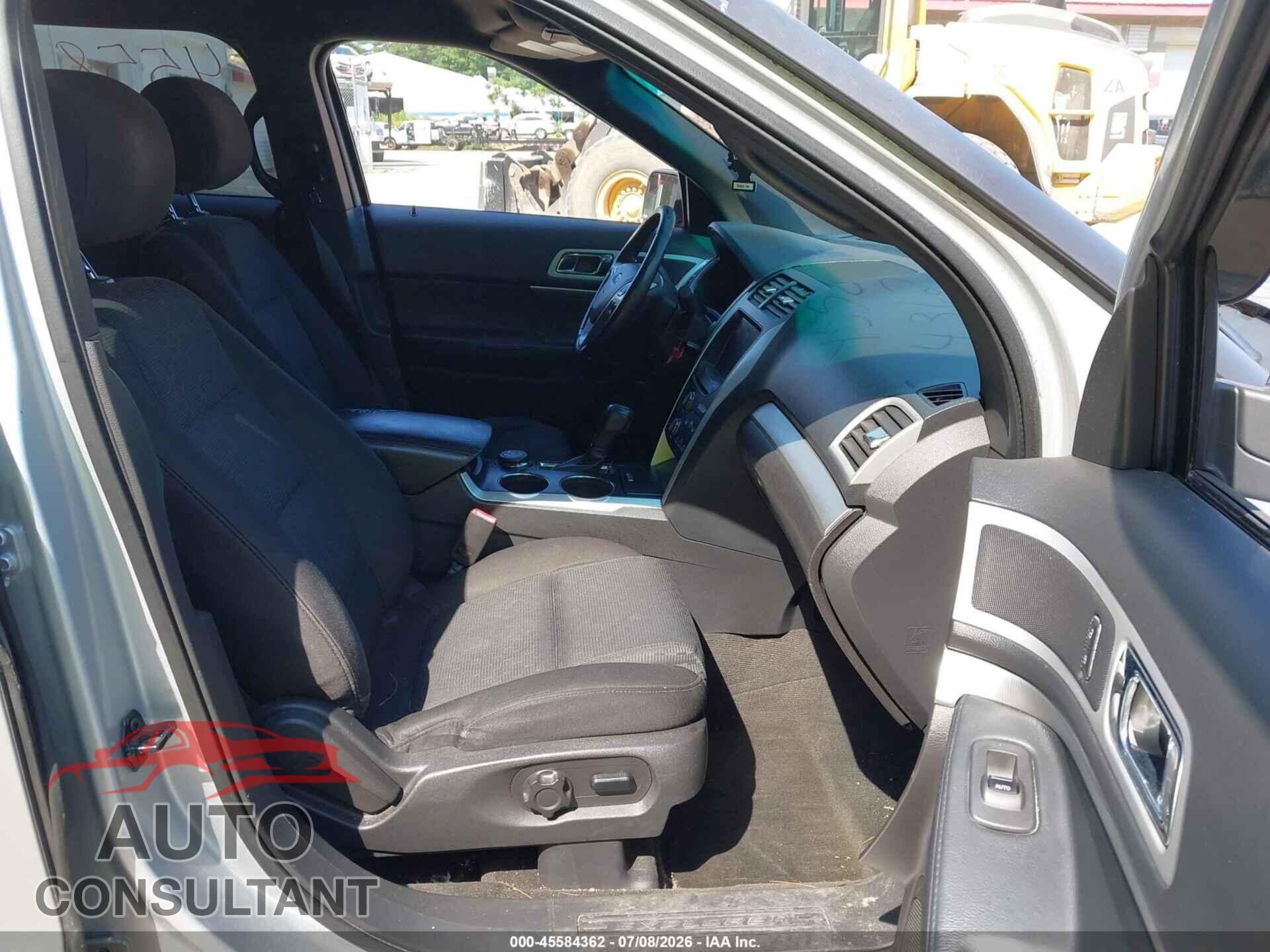 FORD EXPLORER 2013 - 1FM5K8D84DGA27211