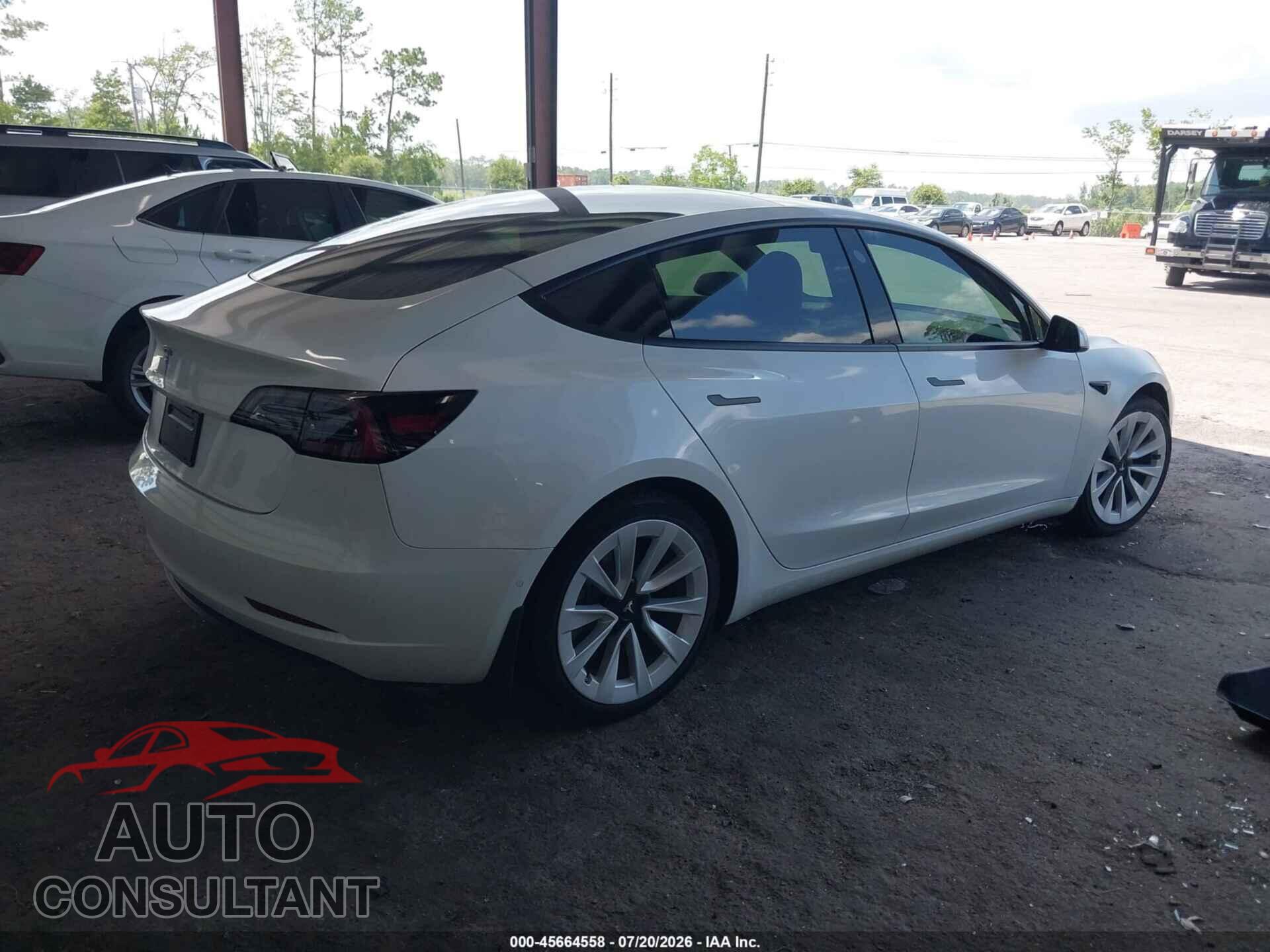 TESLA MODEL 3 2021 - 5YJ3E1EA8MF856708