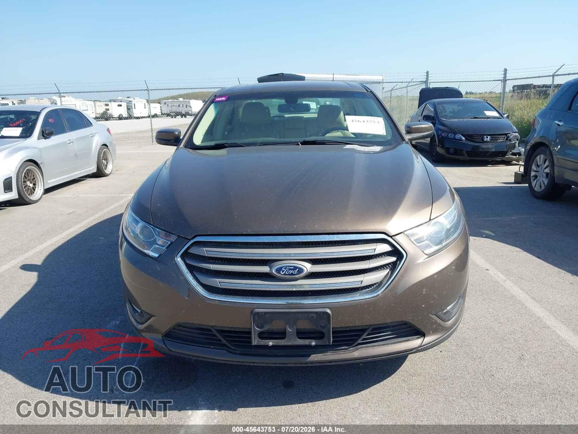 FORD TAURUS 2015 - 1FAHP2E86FG207619
