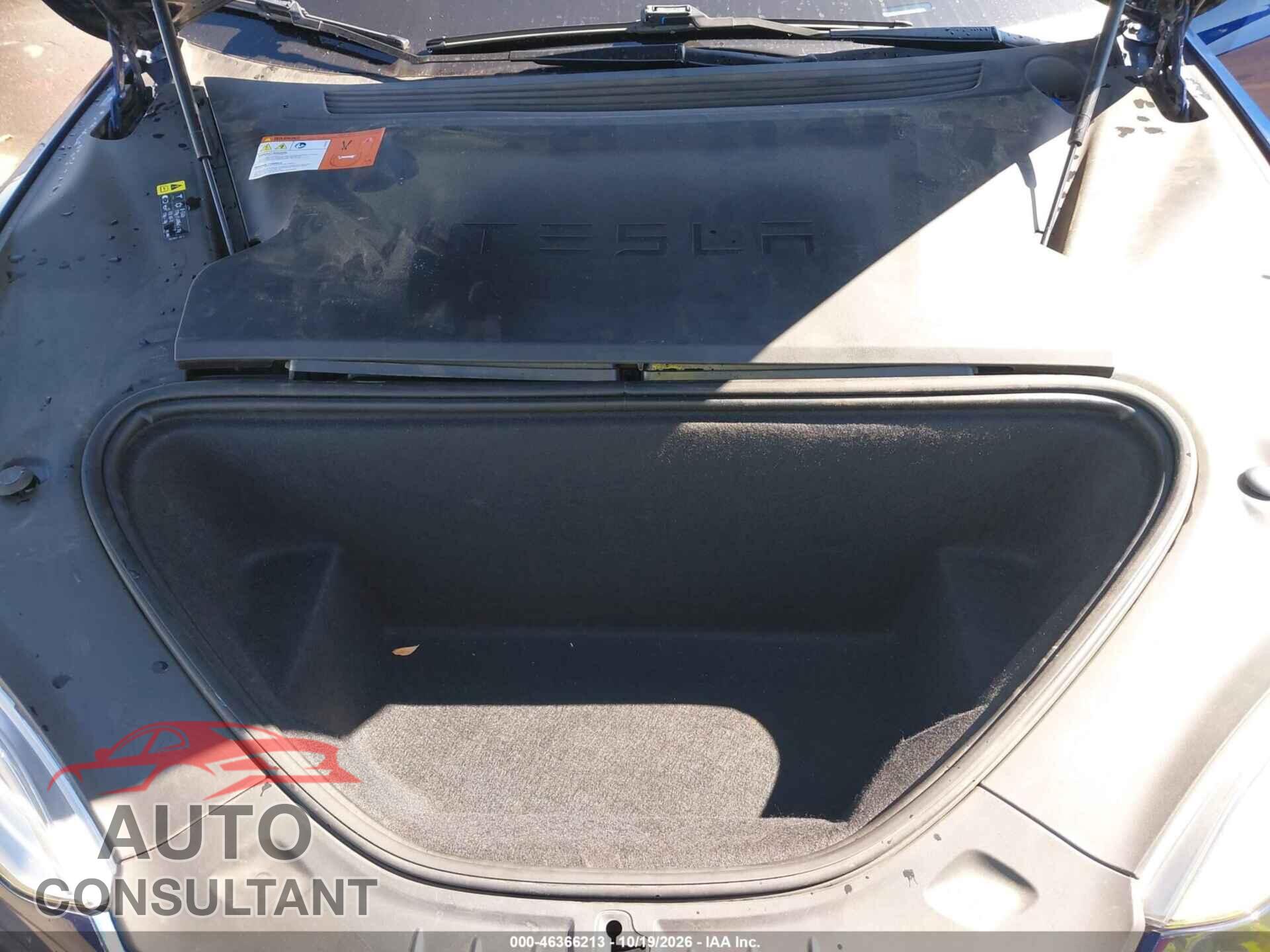 TESLA MODEL S 2018 - 5YJSA1E28JF277018