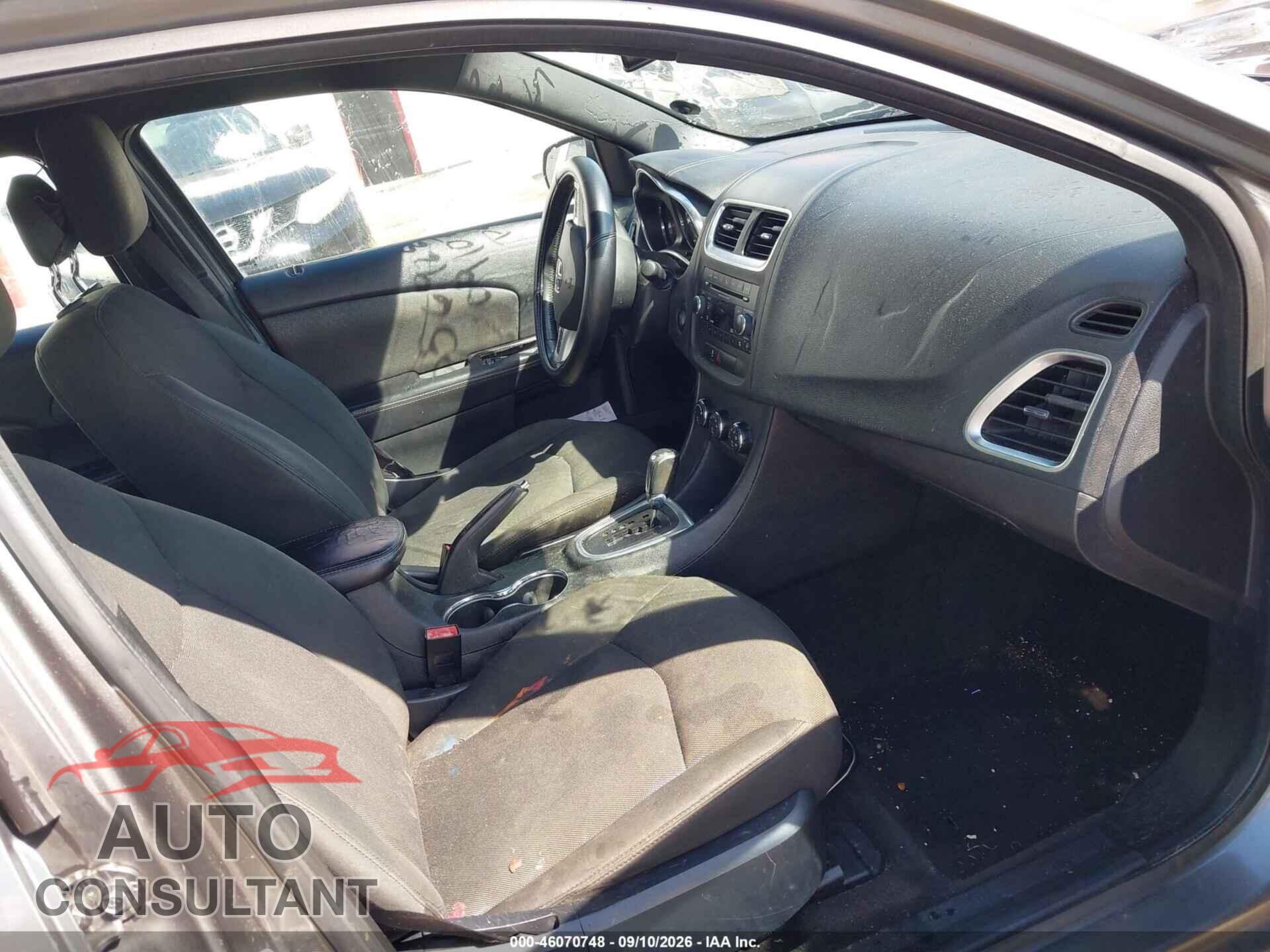 DODGE AVENGER 2013 - 1C3CDZCB8DN556928
