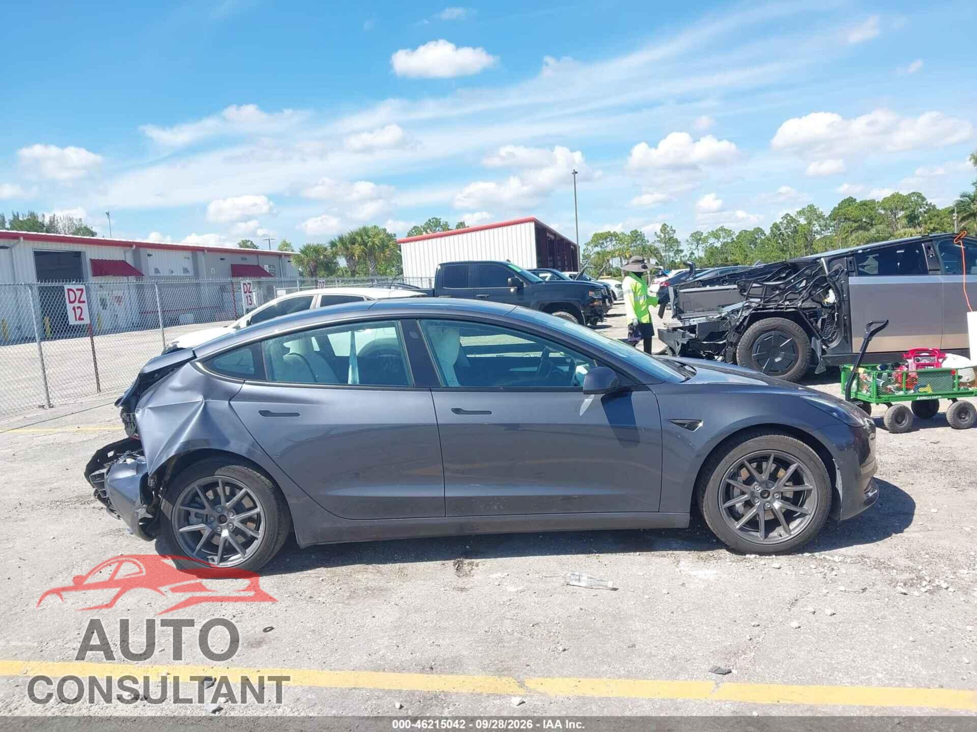 TESLA MODEL 3 2022 - 5YJ3E1EBXNF103448
