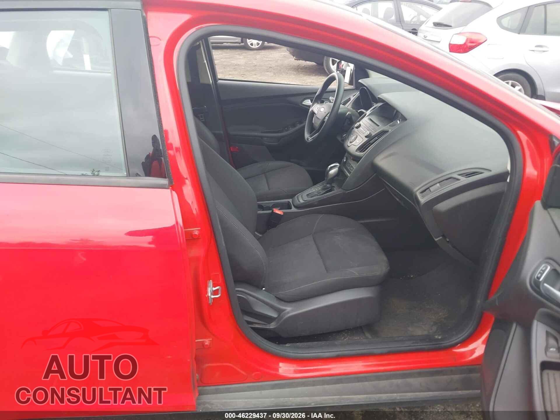 FORD FOCUS 2015 - 1FADP3F21FL353075