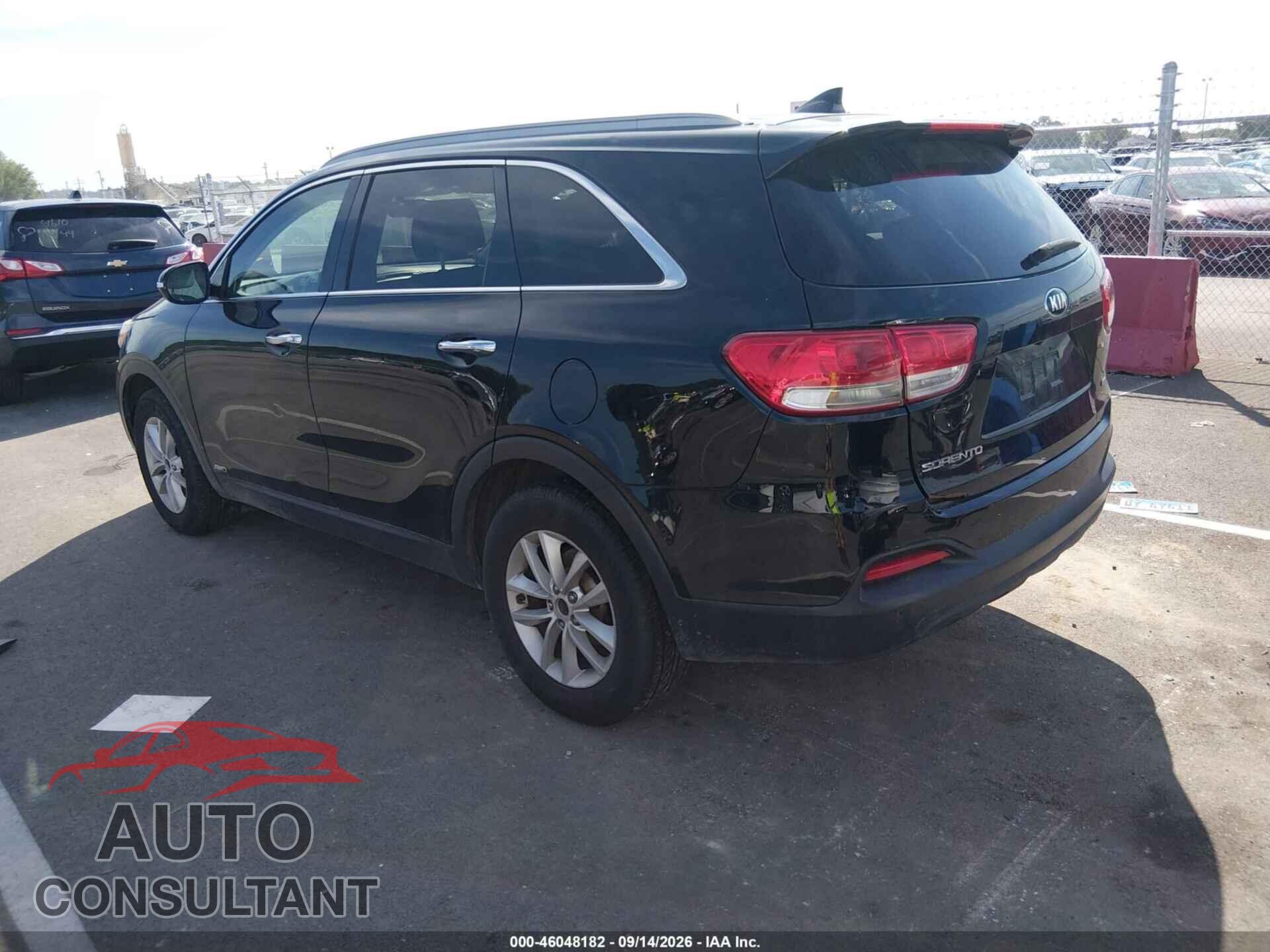 KIA SORENTO 2017 - 5XYPGDA32HG238173