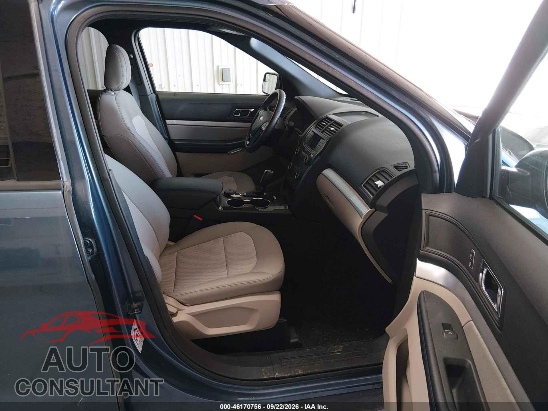 FORD EXPLORER 2018 - 1FM5K8B84JGB95381