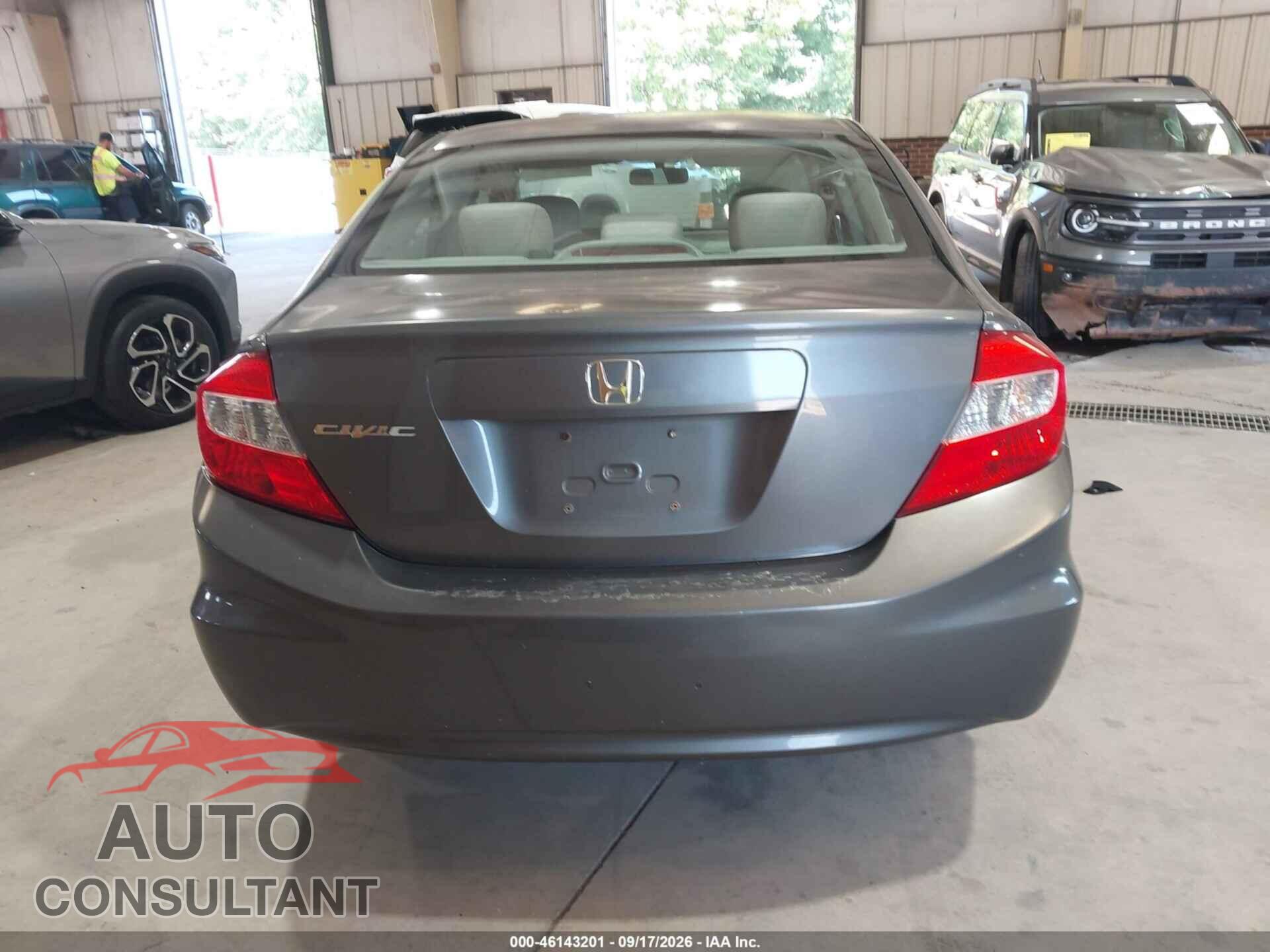 HONDA CIVIC 2012 - 2HGFB2F82CH304803