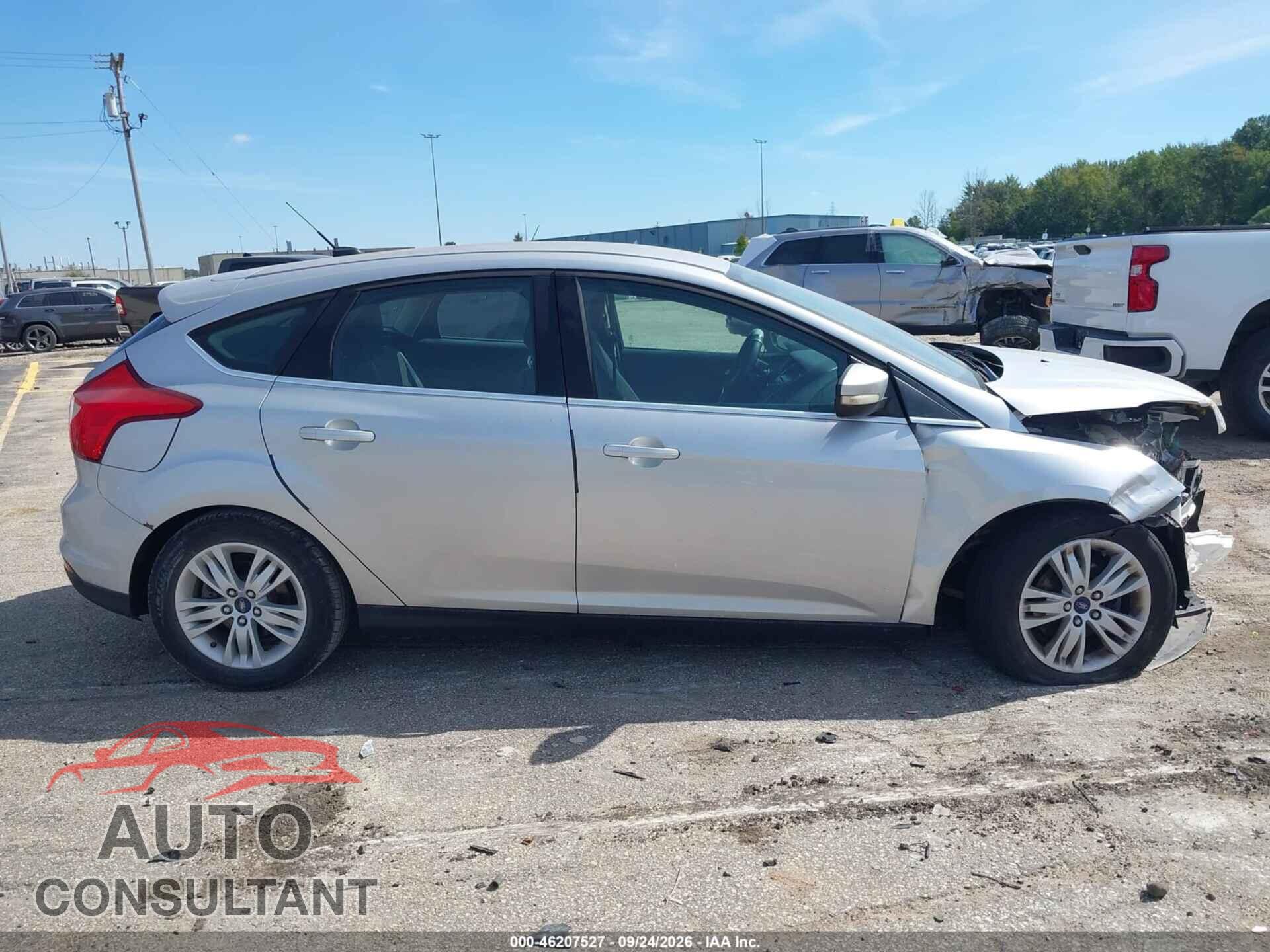 FORD FOCUS 2012 - 1FAHP3M24CL316960
