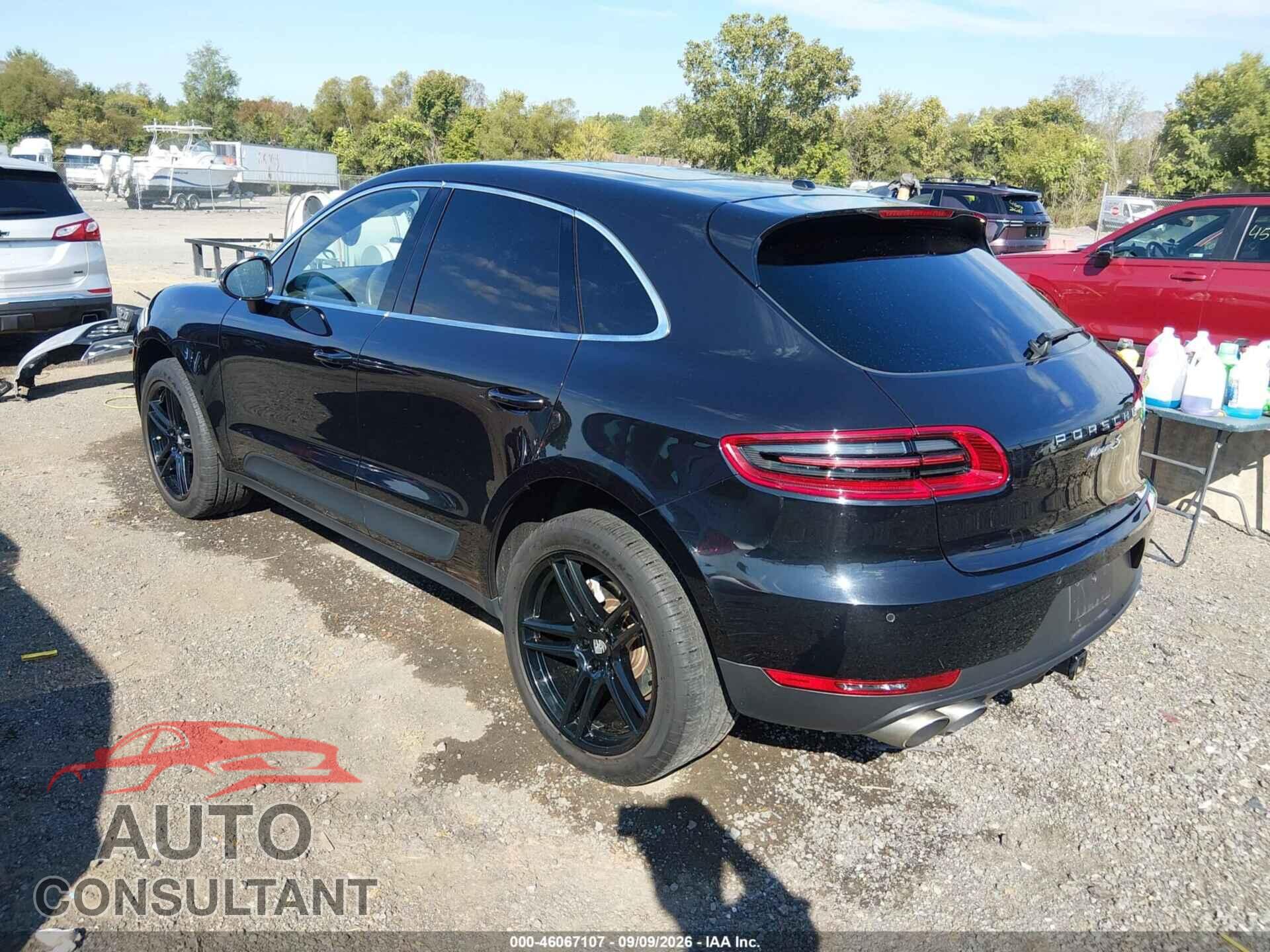 PORSCHE MACAN 2015 - WP1AB2A59FLB60176