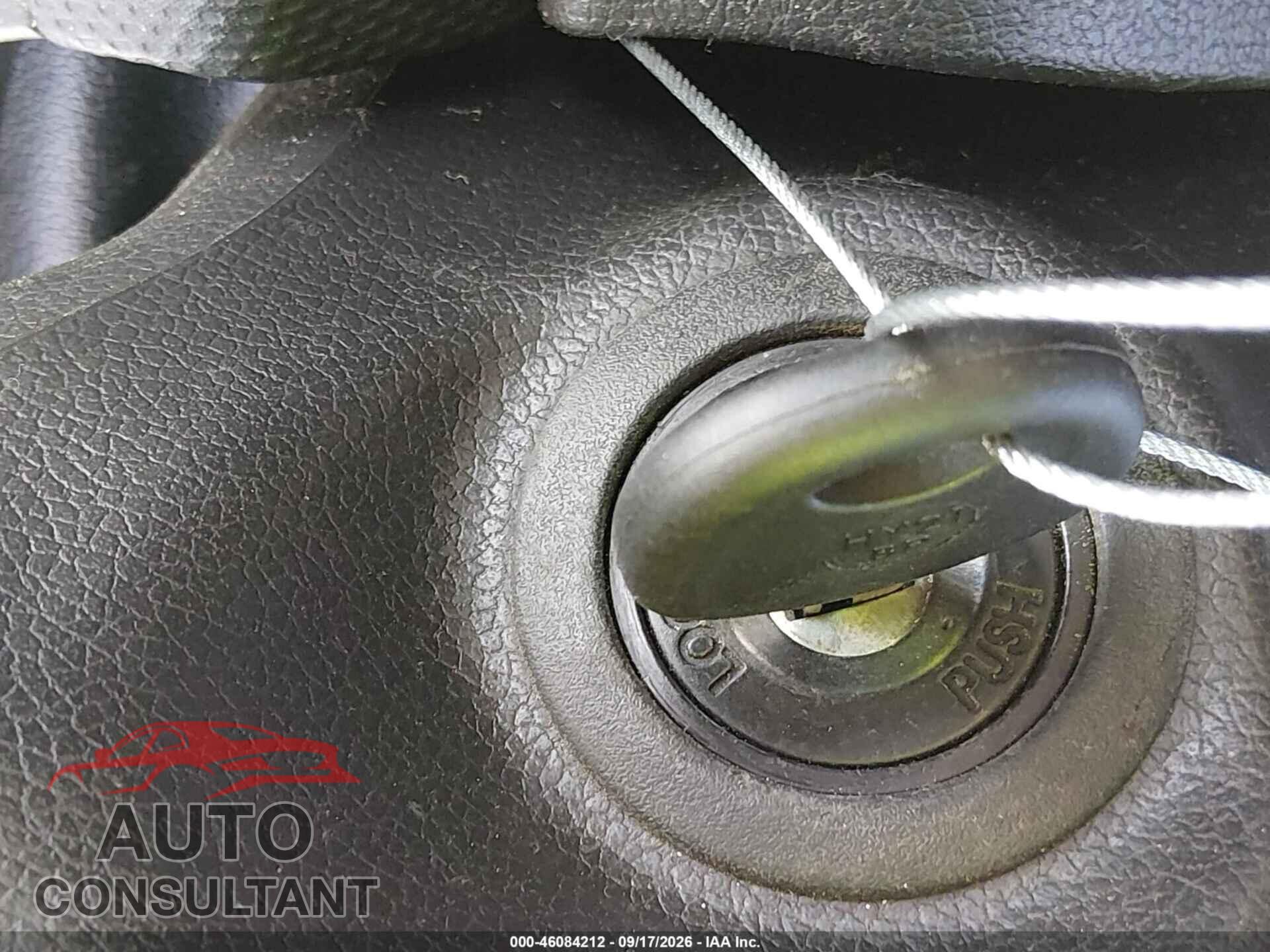 HYUNDAI ACCENT 2012 - KMHCU5AE4CU010239