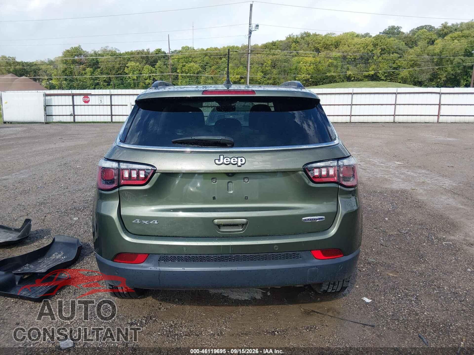 JEEP COMPASS 2020 - 3C4NJDBB4LT258523