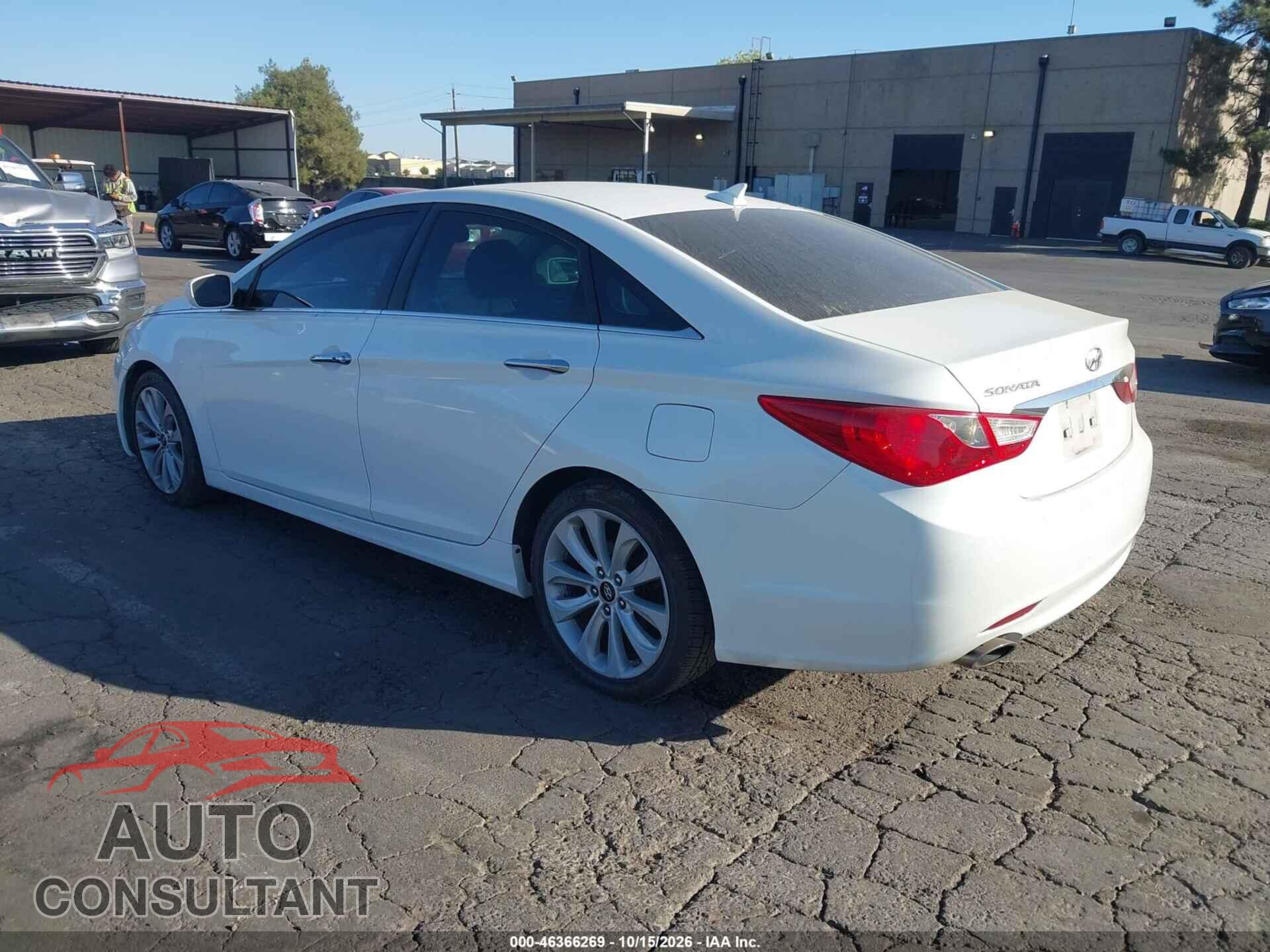HYUNDAI SONATA 2011 - 5NPEC4AC2BH090464
