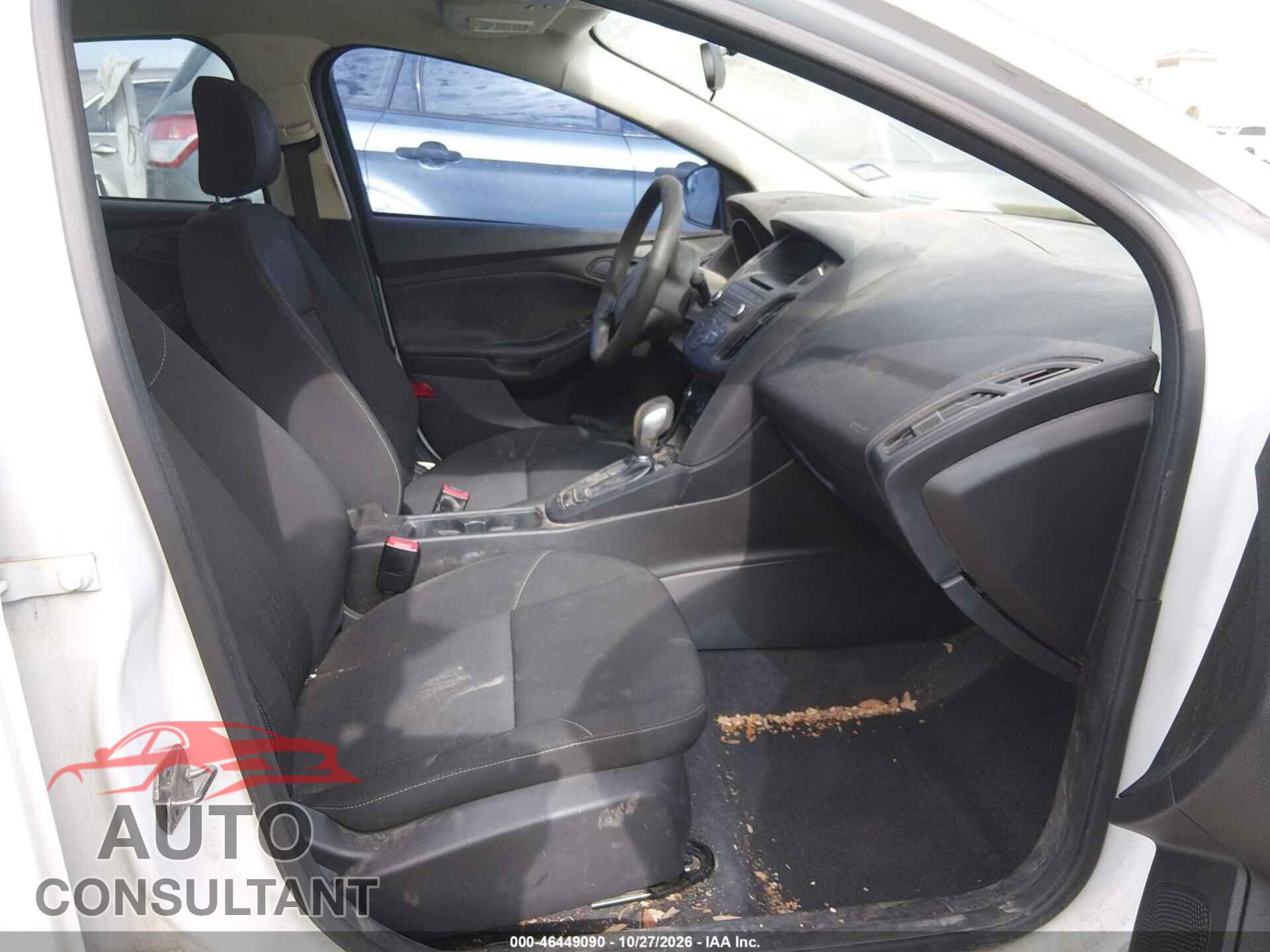 FORD FOCUS 2016 - 1FADP3E24GL288886