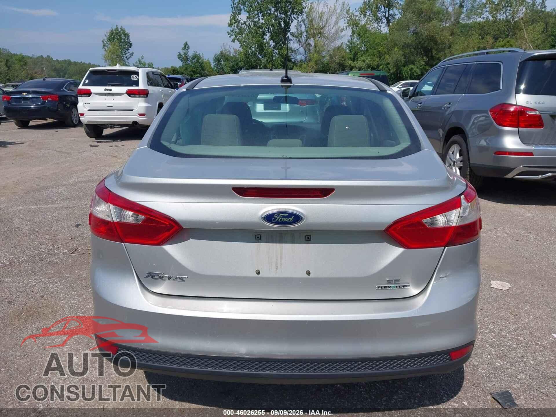 FORD FOCUS 2014 - 1FADP3F2XEL347337