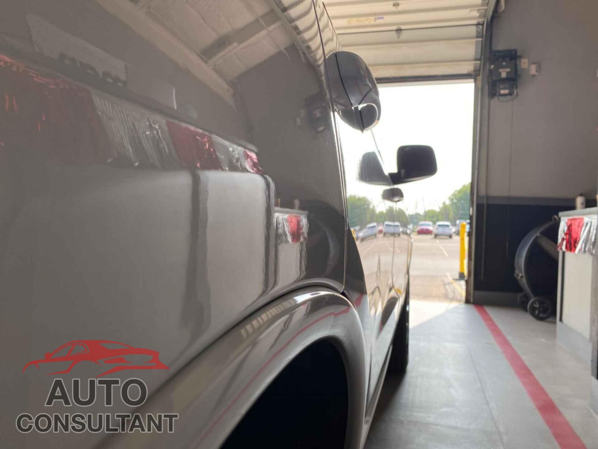 DODGE DURANGO 2019 - 1C4RDJDG7KC645321