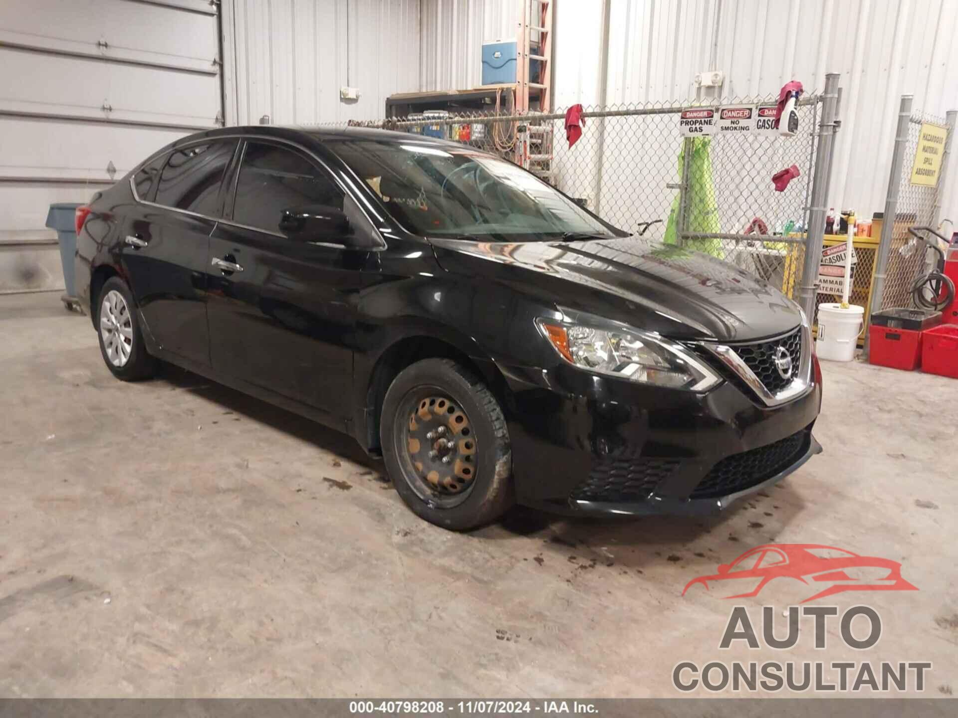 NISSAN SENTRA 2017 - 3N1AB7AP9HL720515