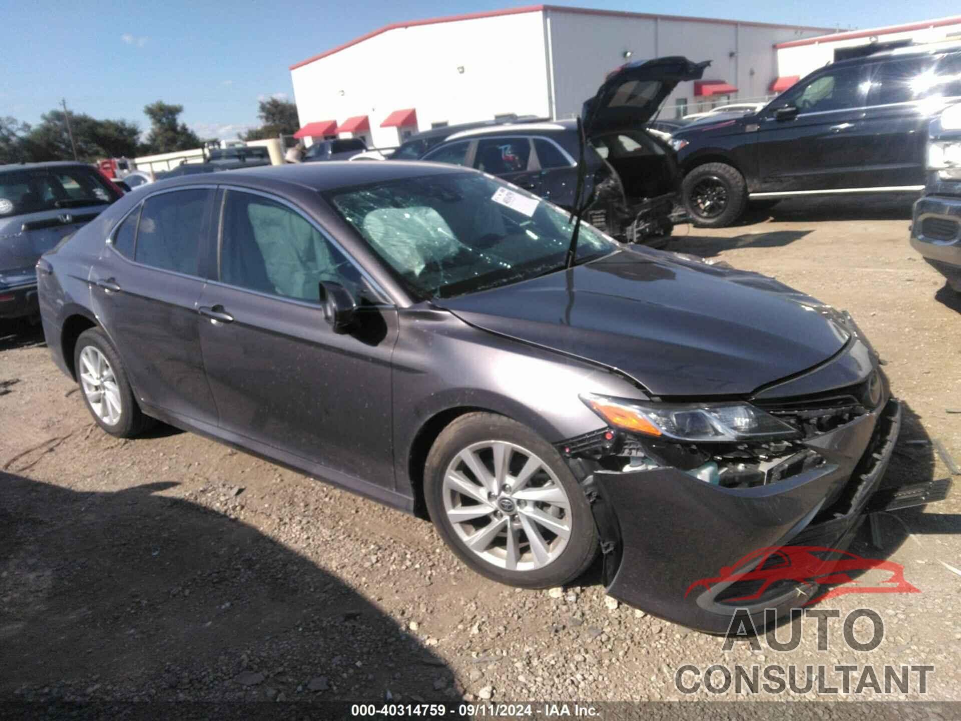 TOYOTA CAMRY 2023 - 4T1C11AK8PU111765