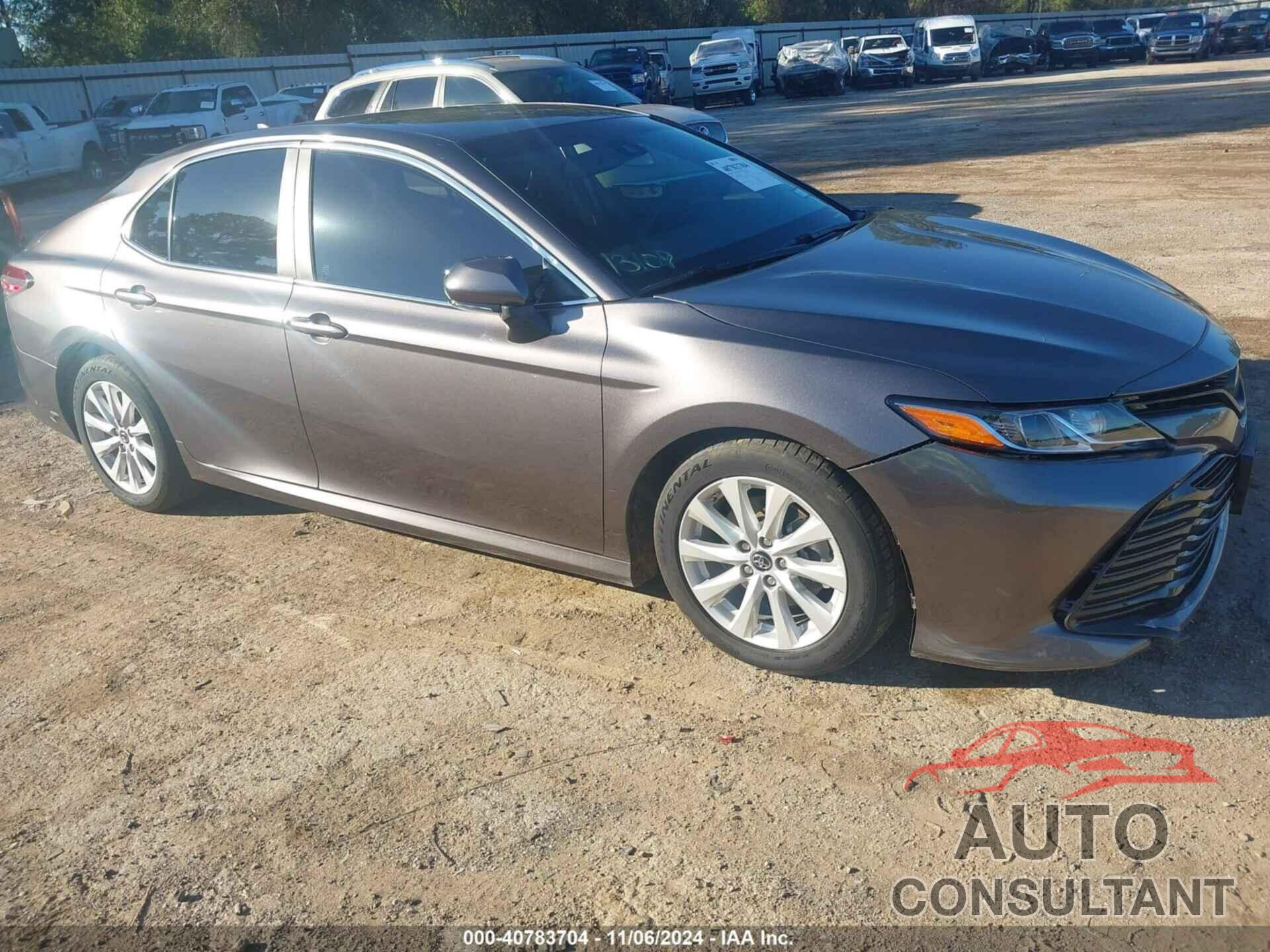 TOYOTA CAMRY 2019 - 4T1B11HK2KU720912