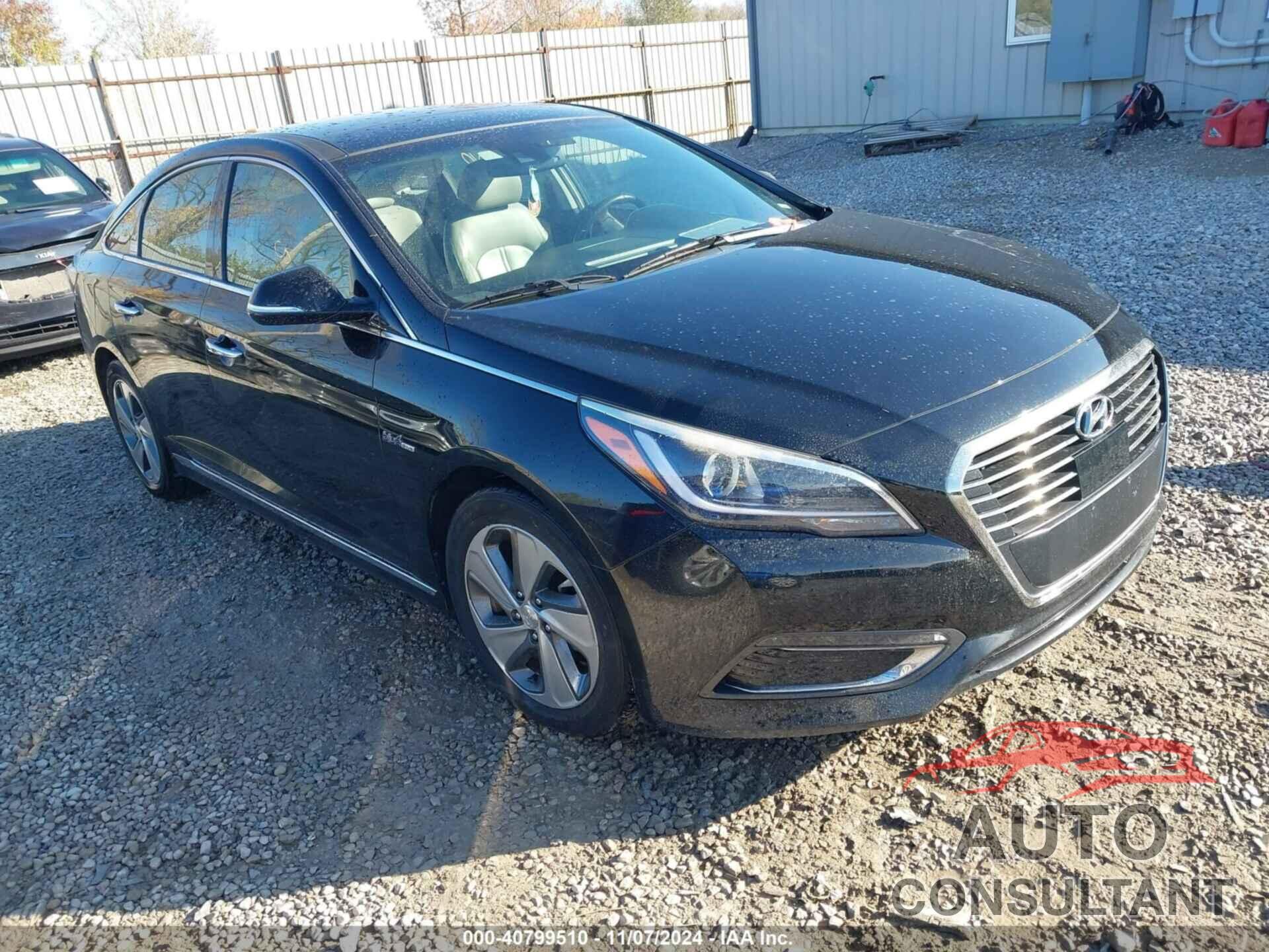 HYUNDAI SONATA HYBRID 2016 - KMHE34L18GA017380