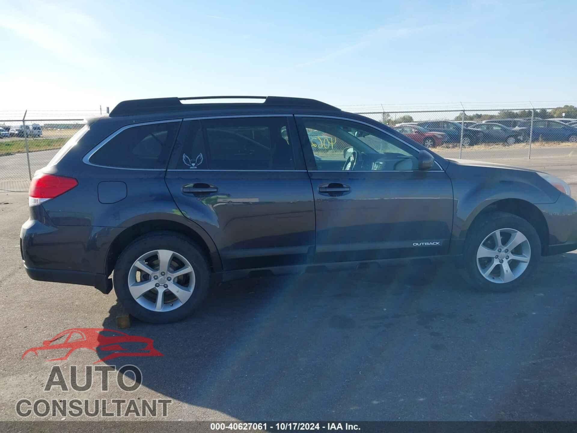 SUBARU OUTBACK 2013 - 4S4BRCCC8D3311987