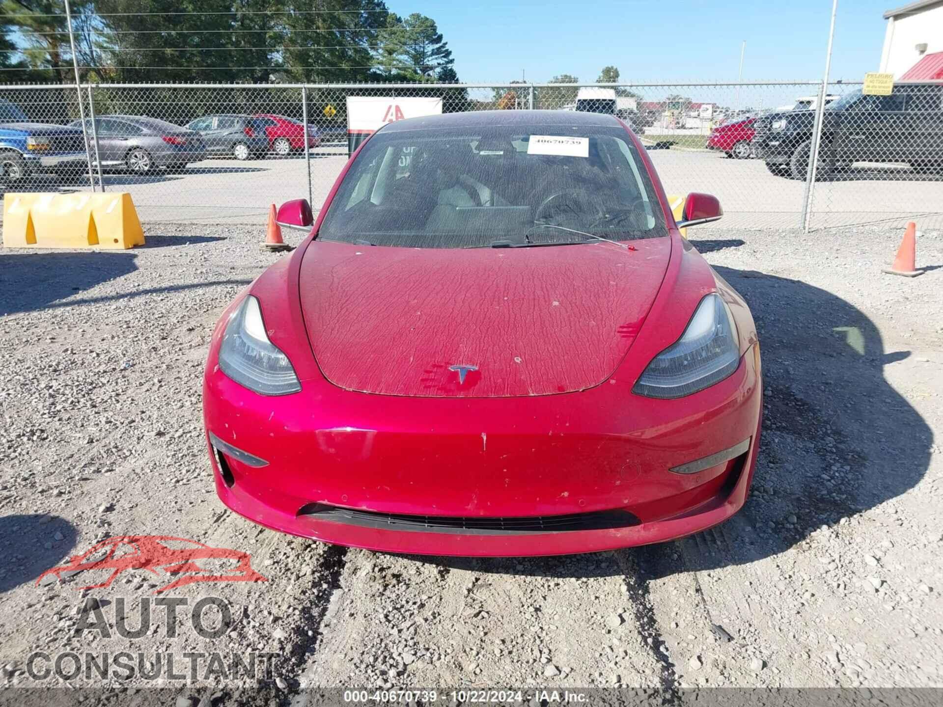 TESLA MODEL 3 2018 - 5YJ3E1EA5JF011035