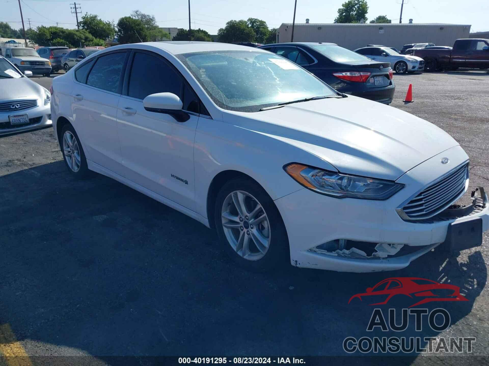 FORD FUSION HYBRID 2018 - 3FA6P0LU4JR102932