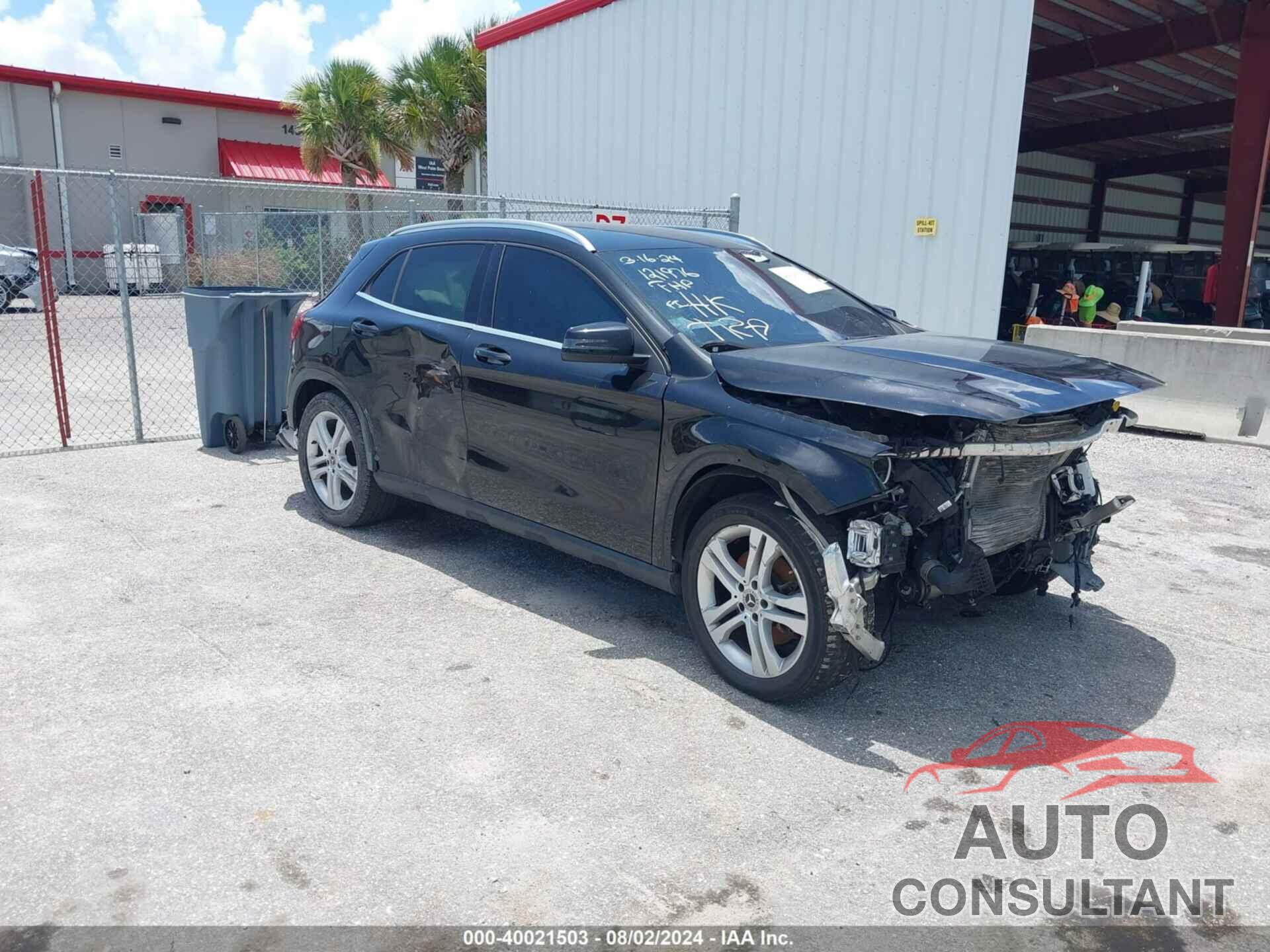 MERCEDES-BENZ GLA 250 2020 - WDCTG4EB1LJ685144