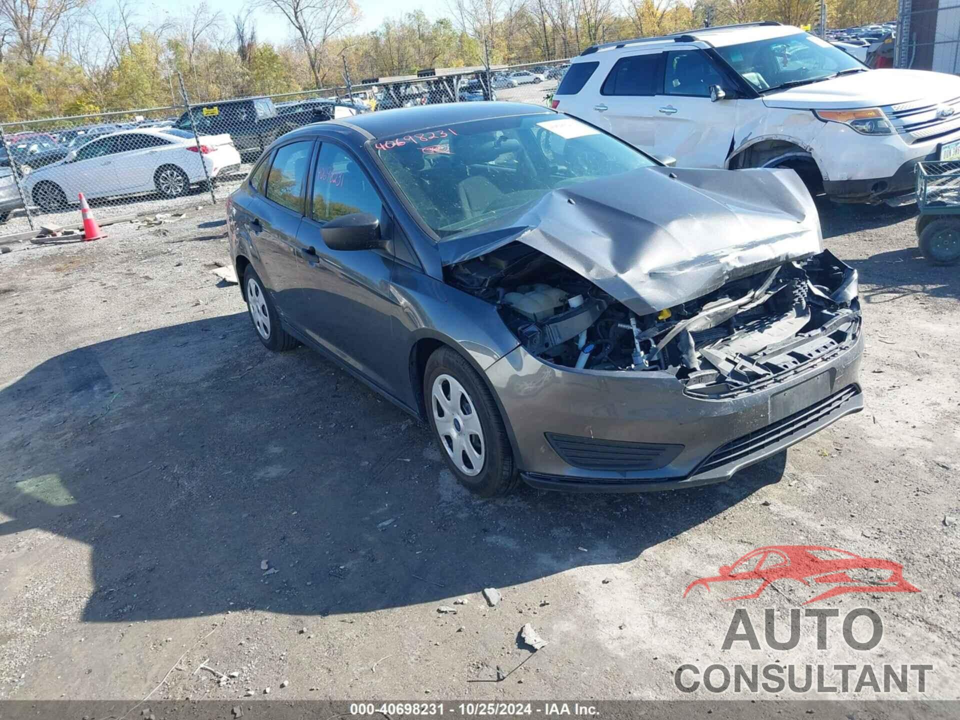 FORD FOCUS 2018 - 1FADP3E28JL244347