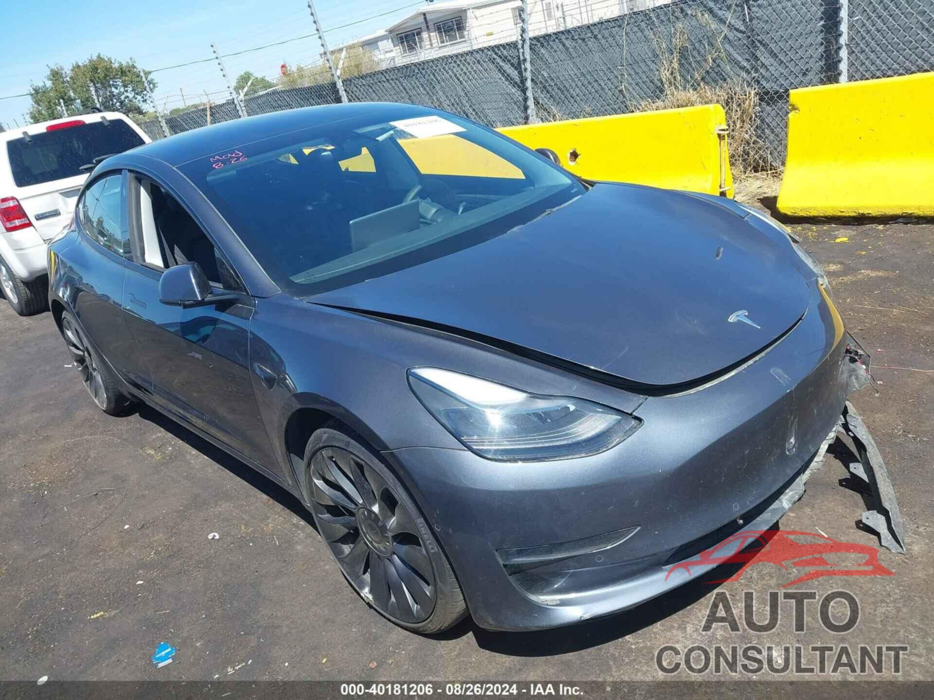 TESLA MODEL 3 2022 - 5YJ3E1EC8NF240641