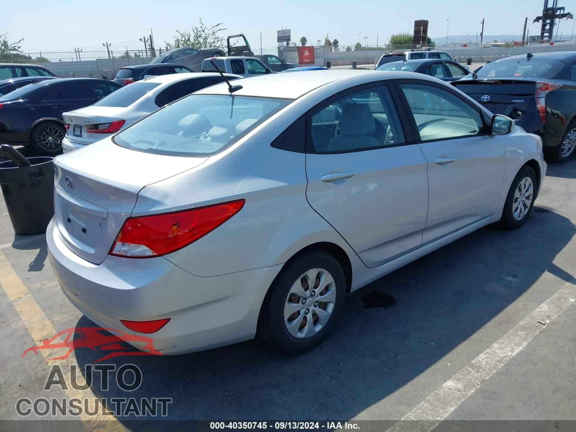 HYUNDAI ACCENT 2016 - KMHCT4AE6GU124018