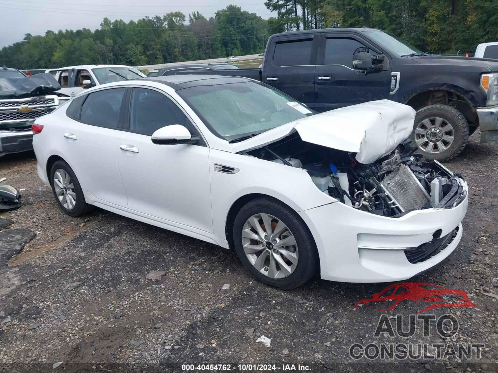 KIA OPTIMA 2018 - 5XXGU4L31JG186096