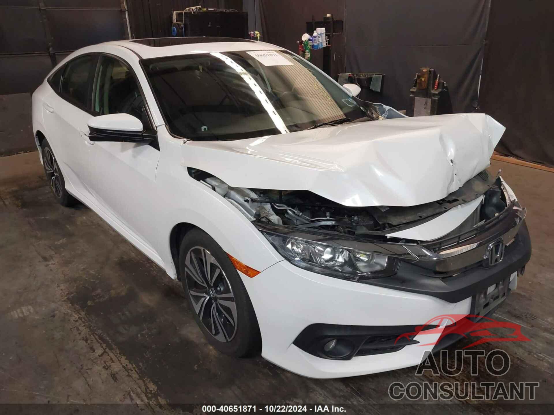 HONDA CIVIC 2018 - JHMFC1F30JX012374