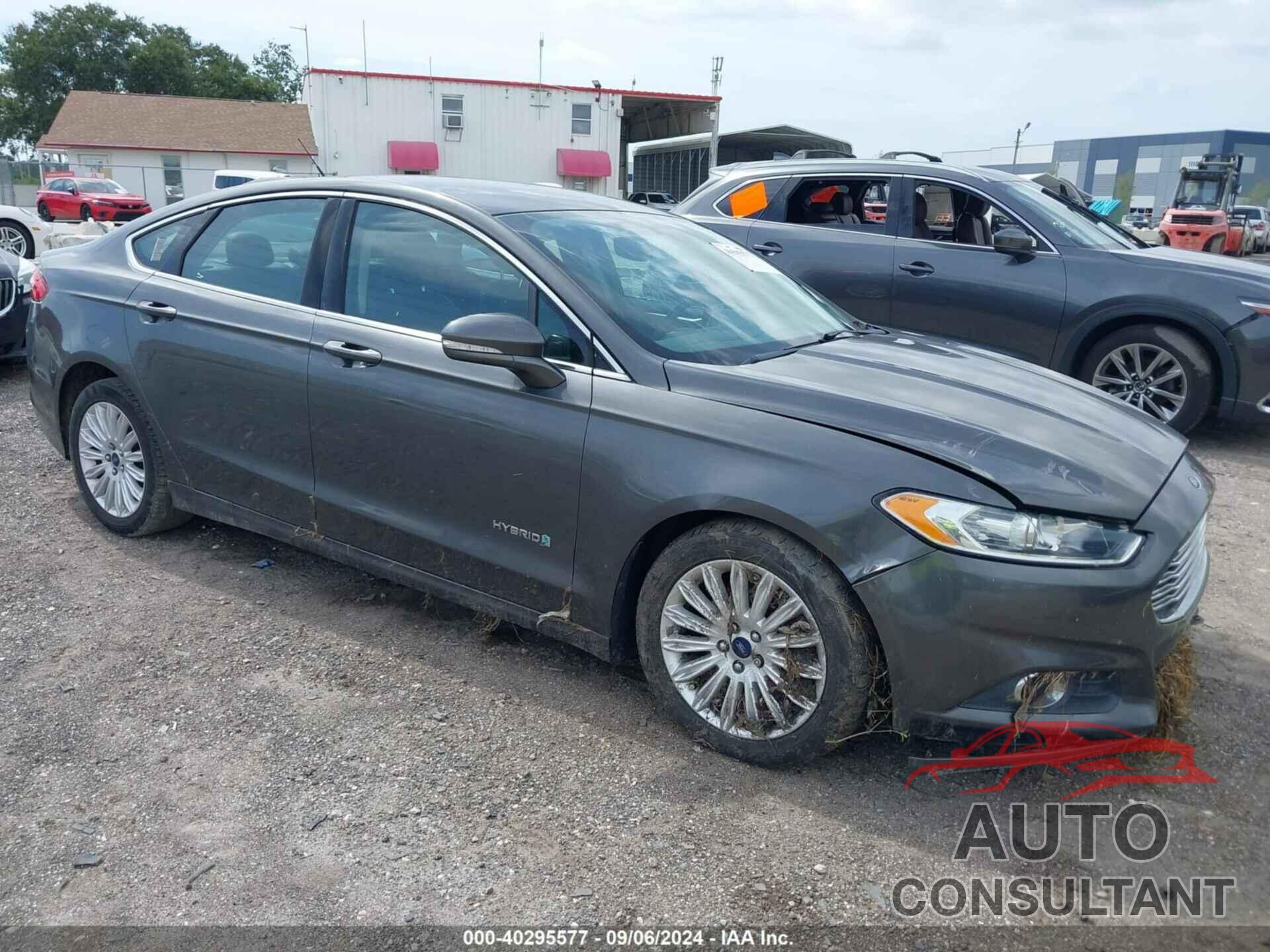 FORD FUSION HYBRID 2016 - 3FA6P0LU8GR338069