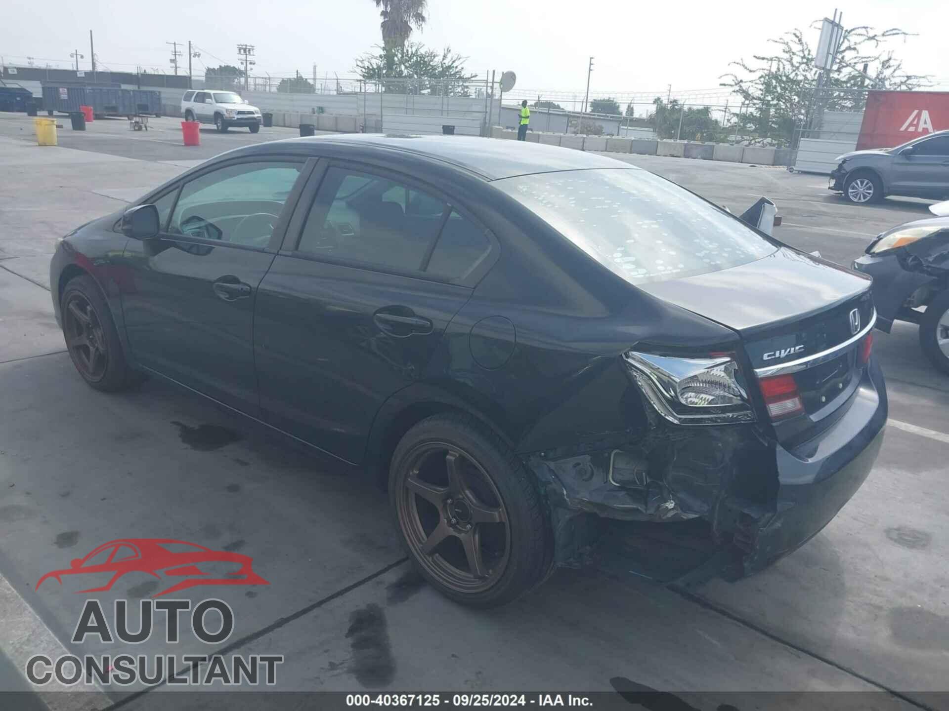 HONDA CIVIC 2013 - 19XFB2E5XDE031807