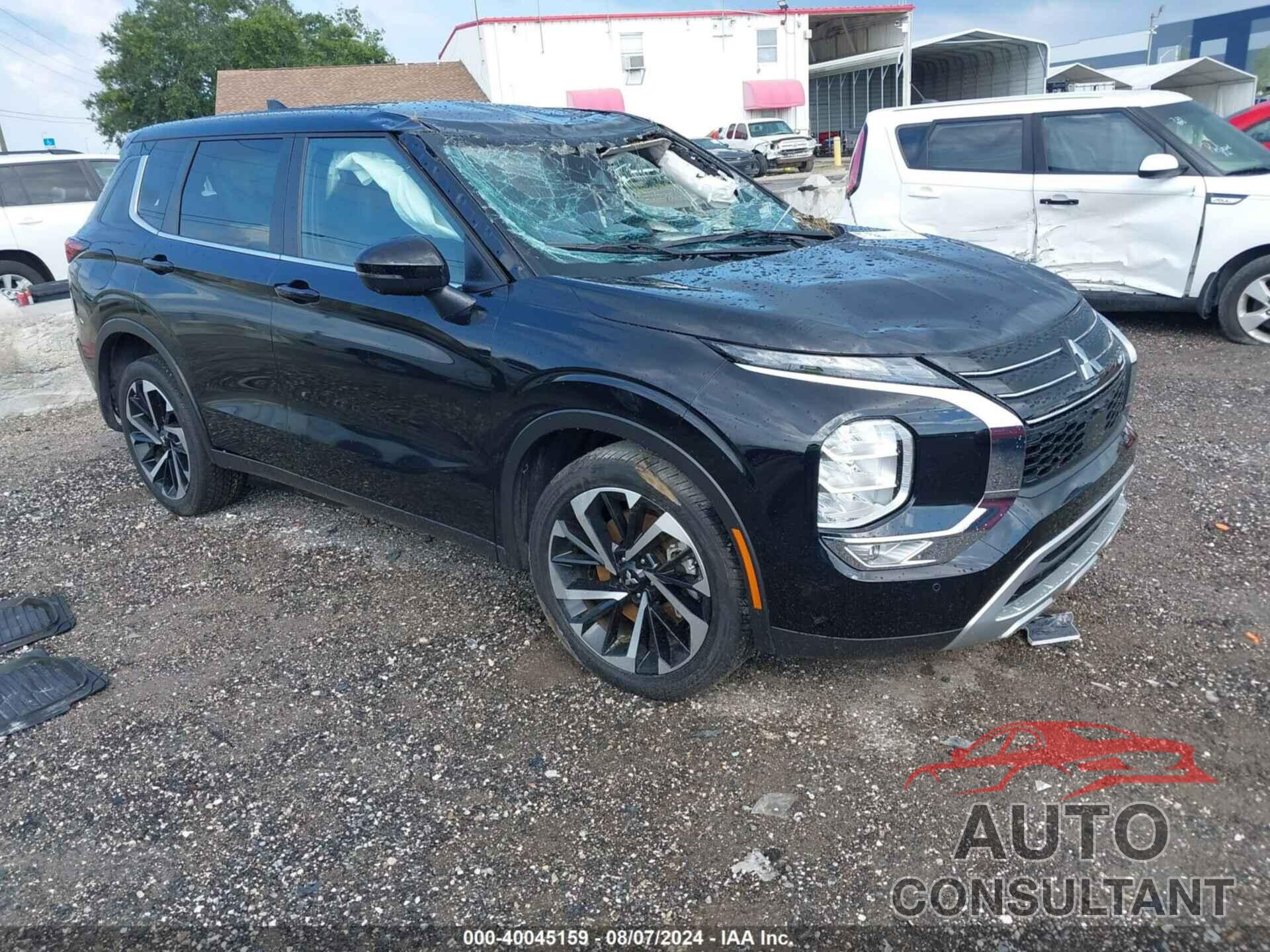 MITSUBISHI OUTLANDER 2023 - JA4J3UA84PZ046468