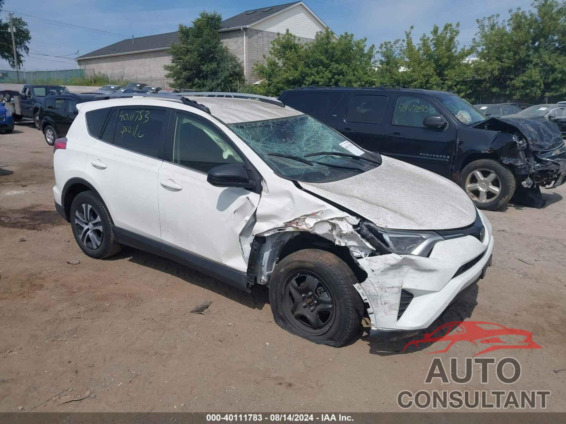 TOYOTA RAV4 2018 - JTMBFREV8JJ742528