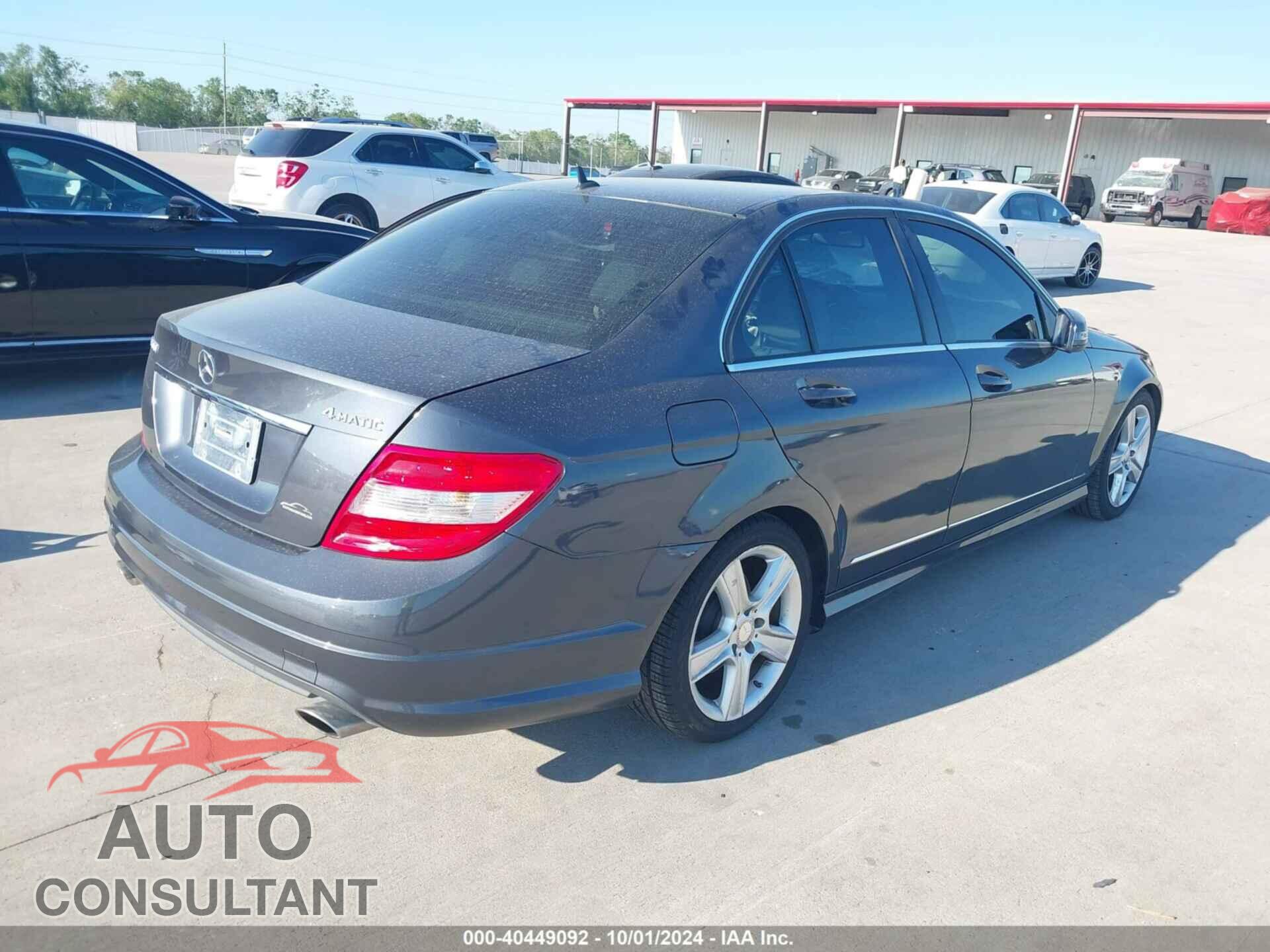 MERCEDES-BENZ C 2011 - WDDGF8BB3BR151123